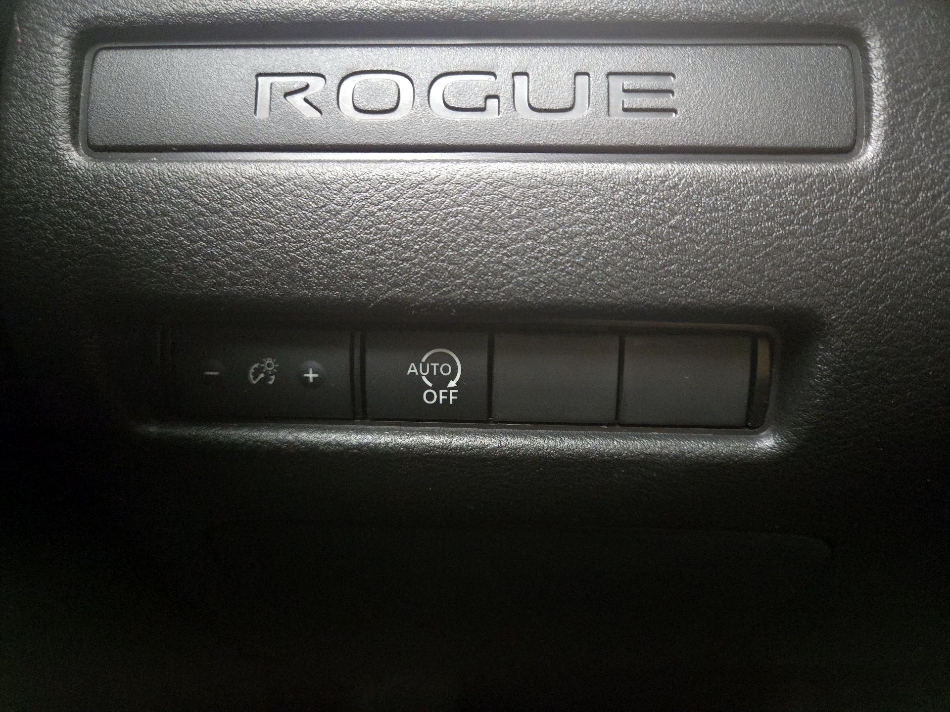 Thumbnail: 2023 Nissan Rogue - 13