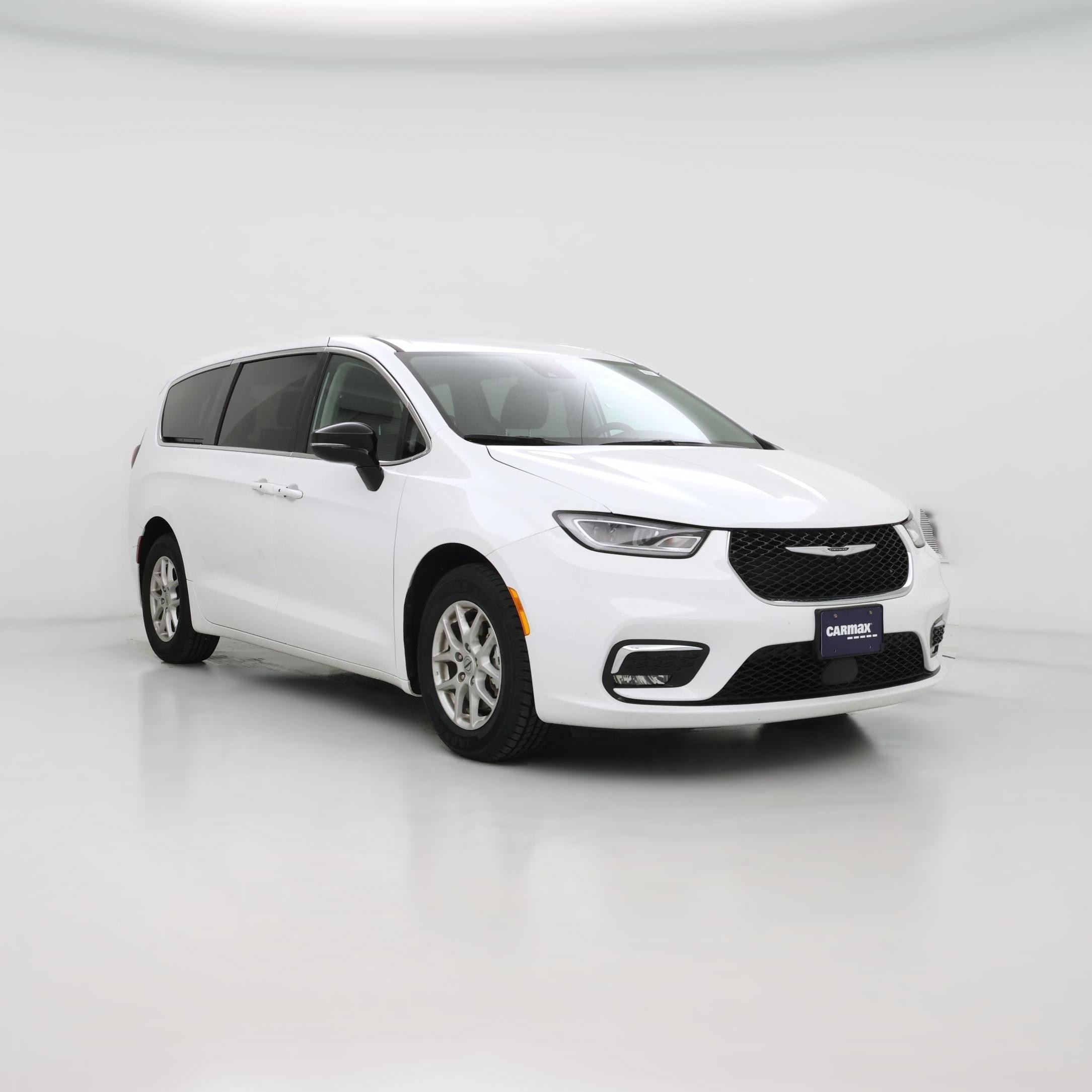 Thumbnail: 2024 Chrysler Pacifica - 1