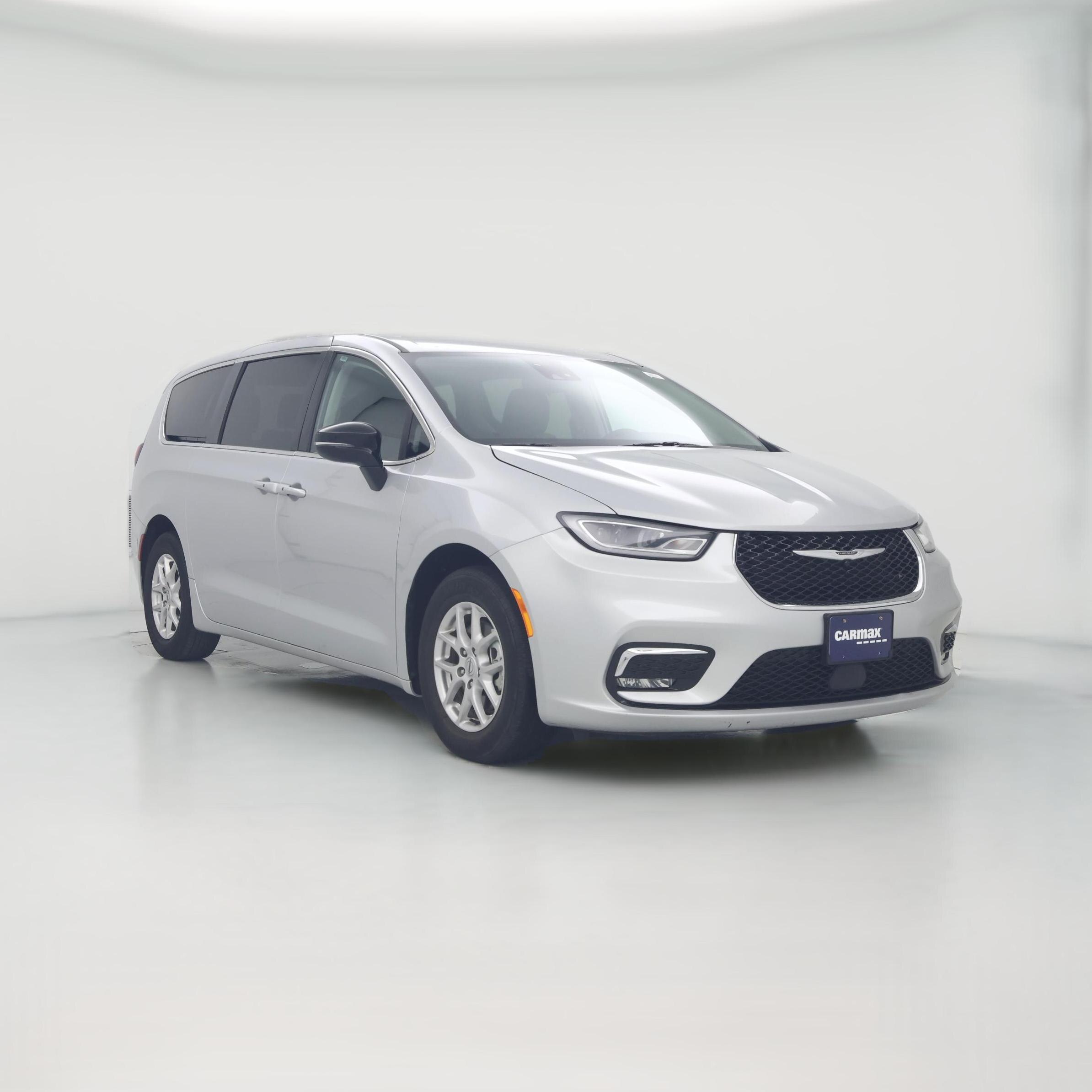 Thumbnail: 2024 Chrysler Pacifica - 1