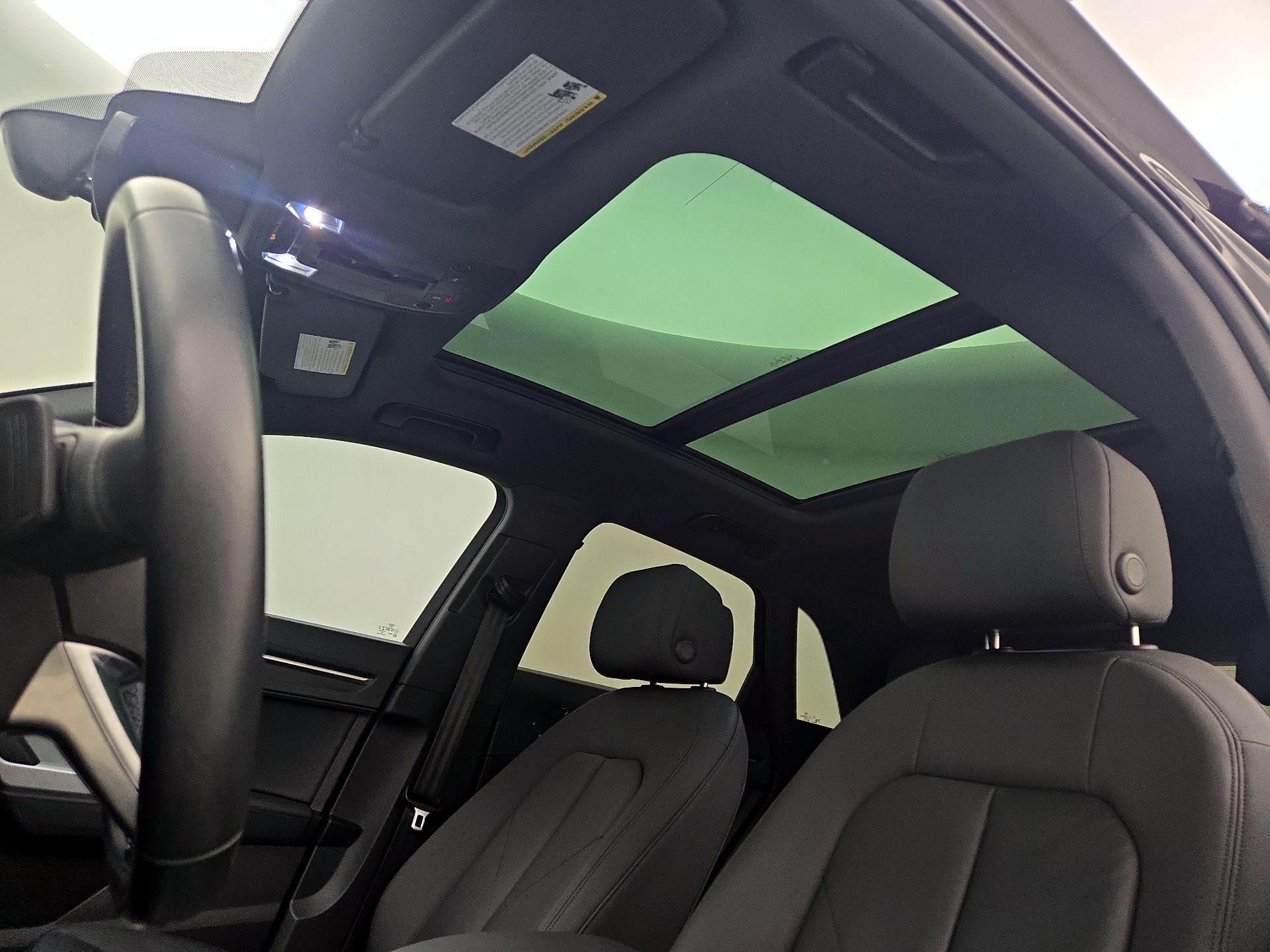Thumbnail: 2021 Audi Q3 - 19