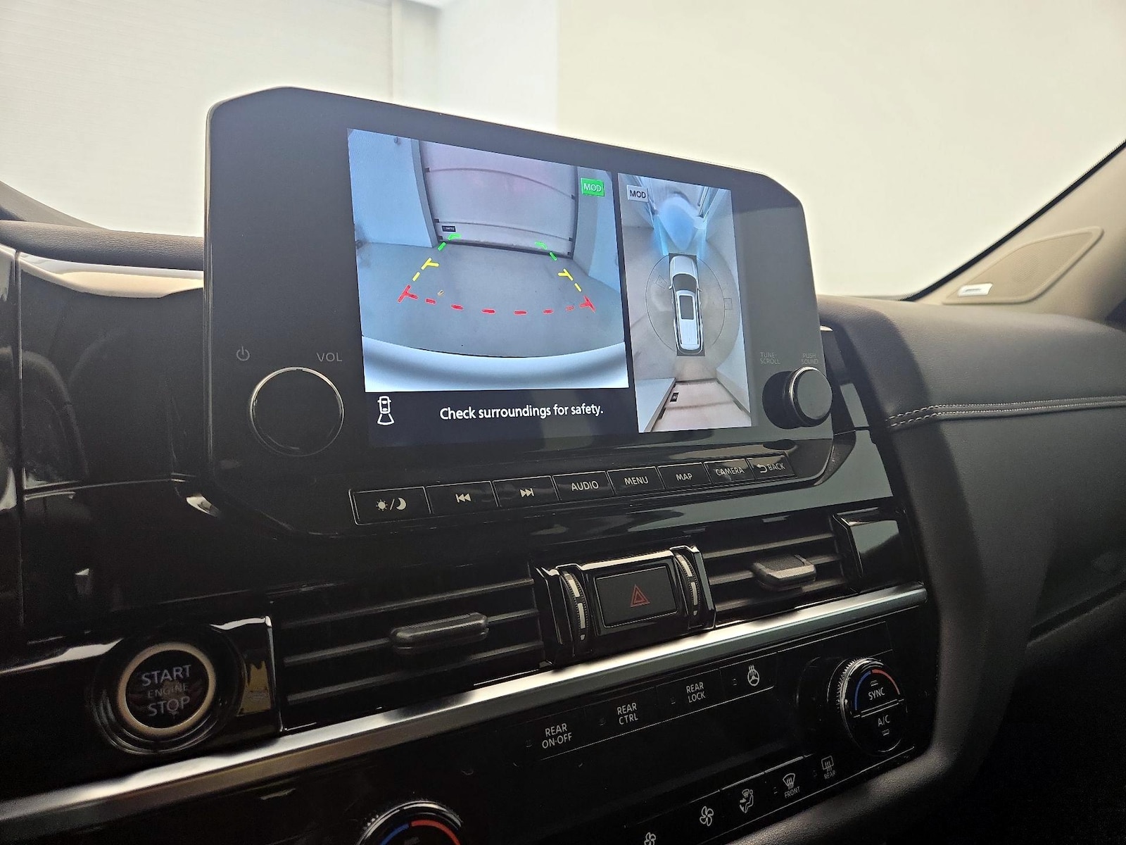 2023 Nissan Pathfinder Platinum - Photo 16