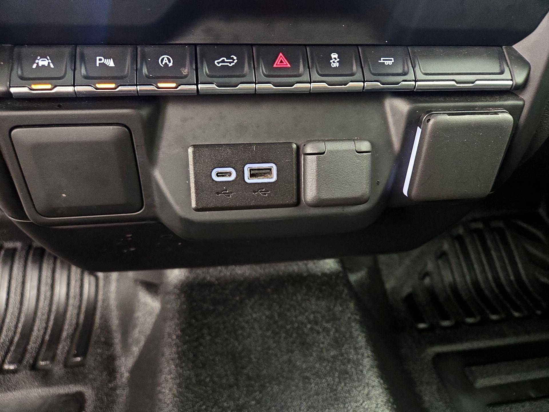 Thumbnail: 2024 GMC Sierra 1500 - 18