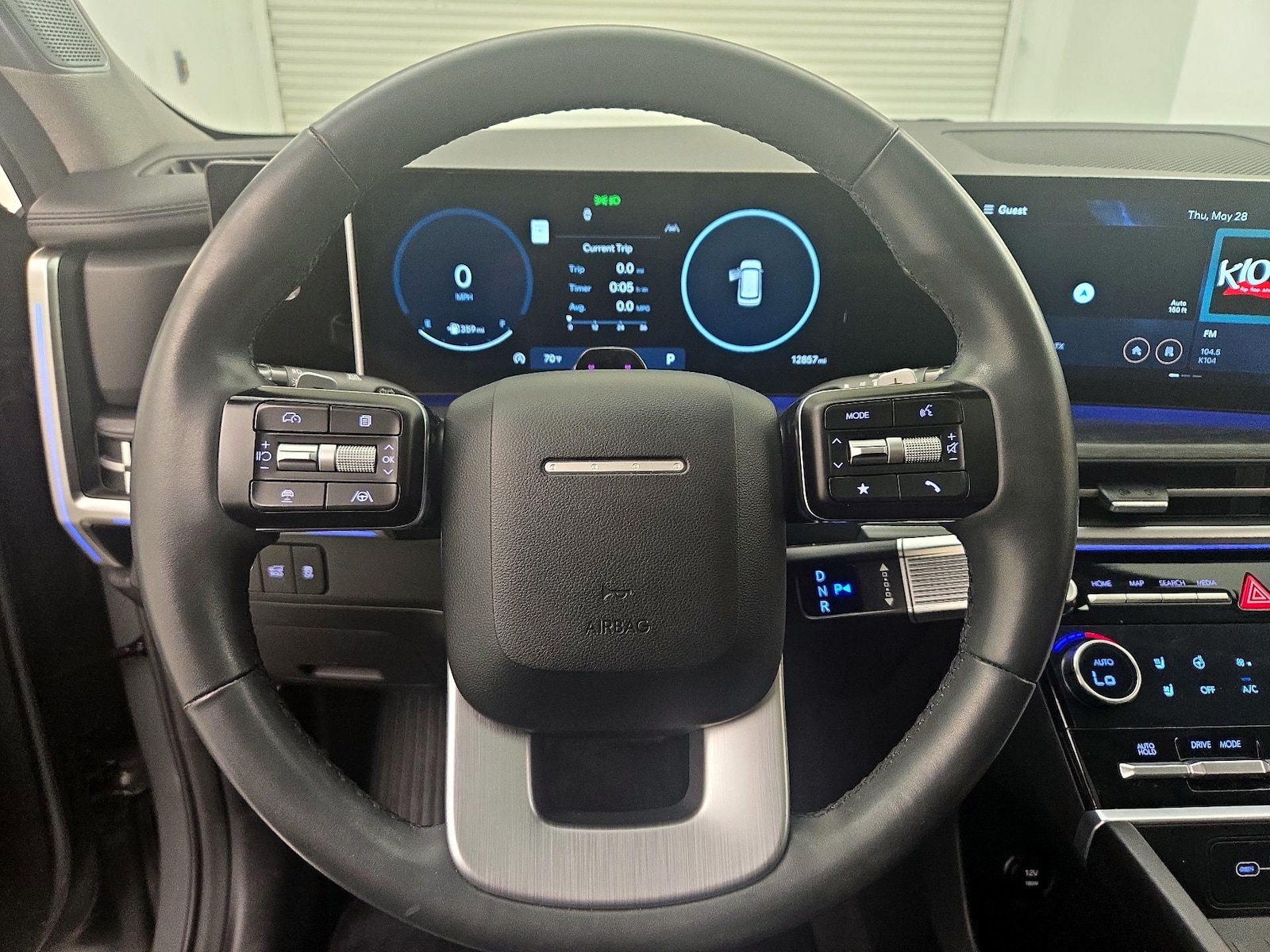 2024 Hyundai Santa Fe Limited - Photo 11