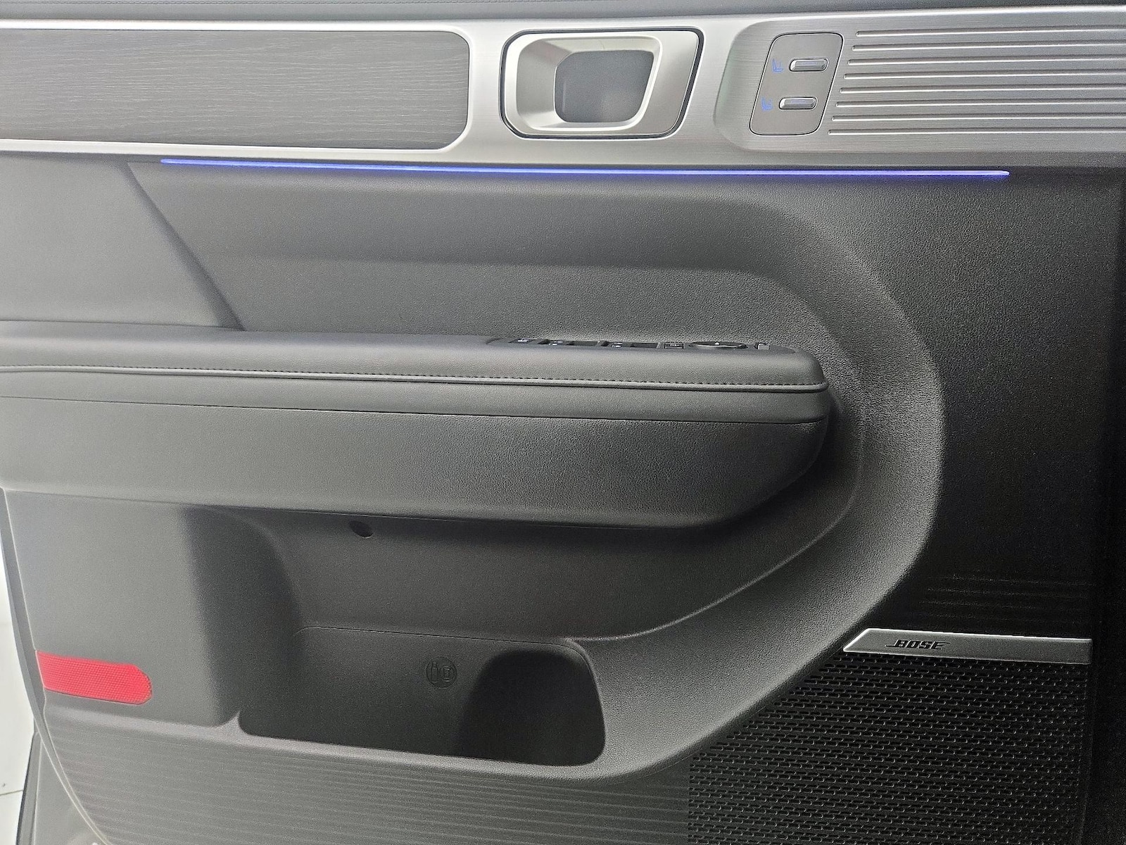 2024 Hyundai Santa Fe Limited - Photo 13