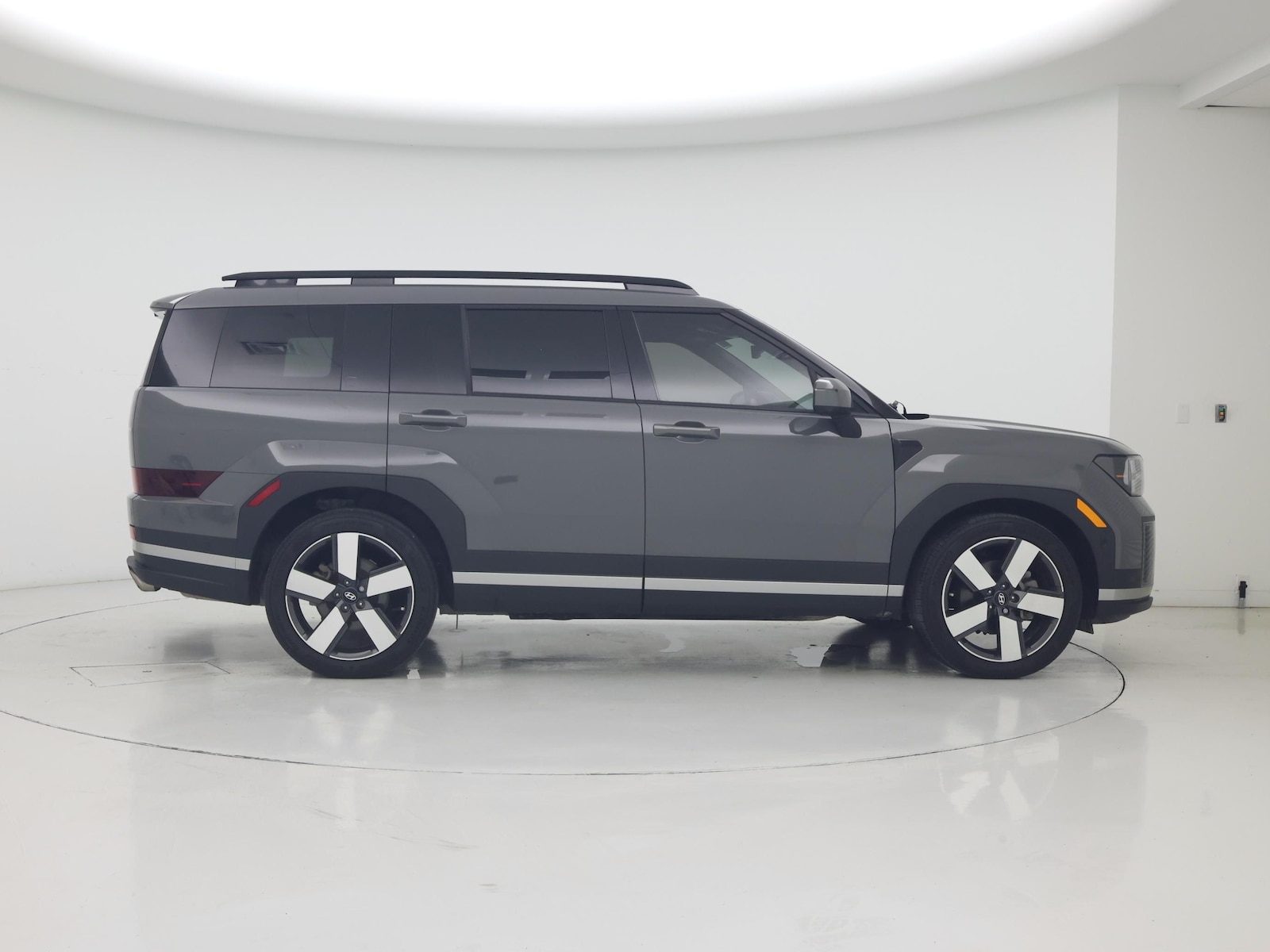 2024 Hyundai Santa Fe Limited - Photo 8