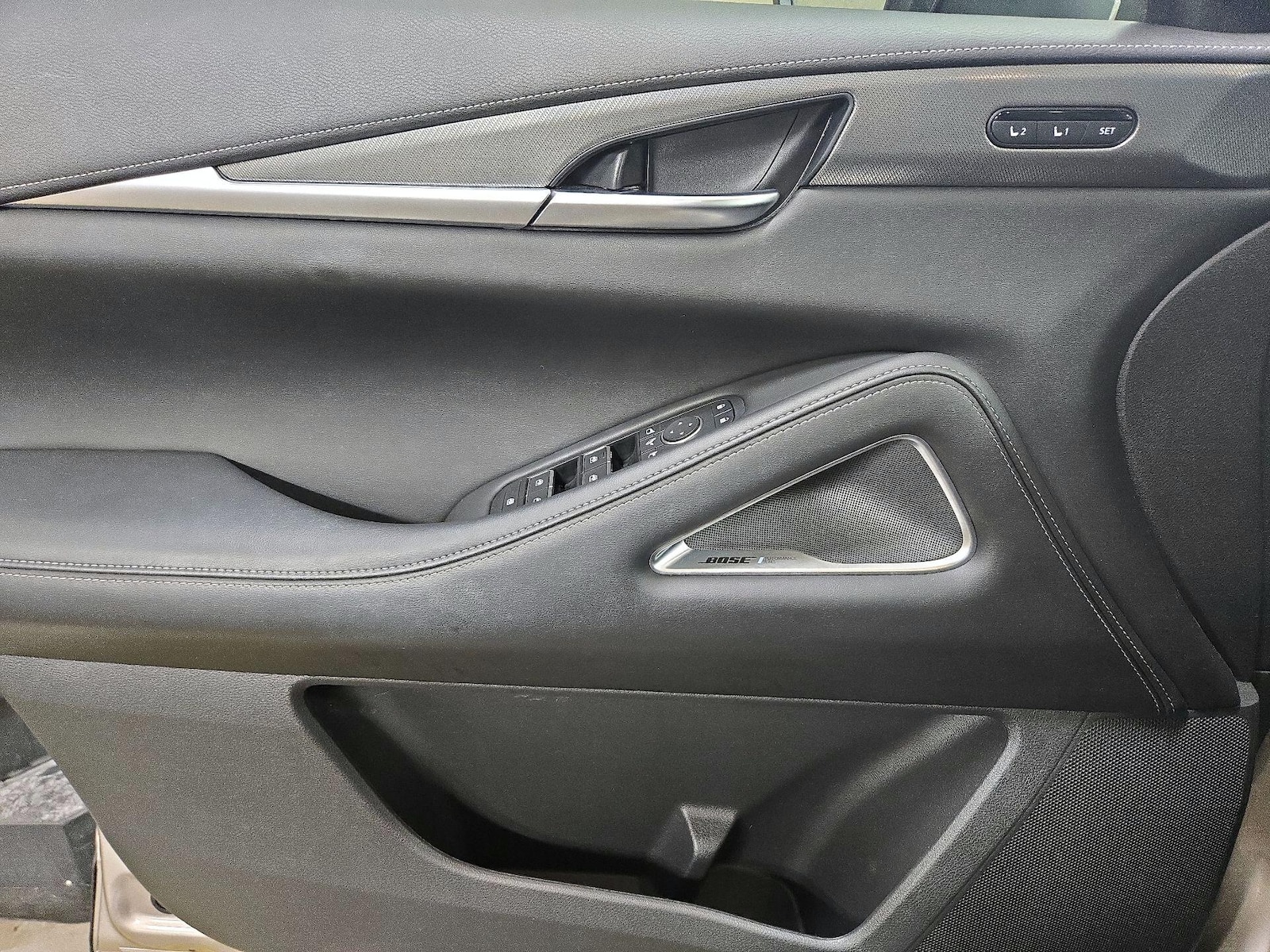 2023 INFINITI QX60 LUXE - Photo 13