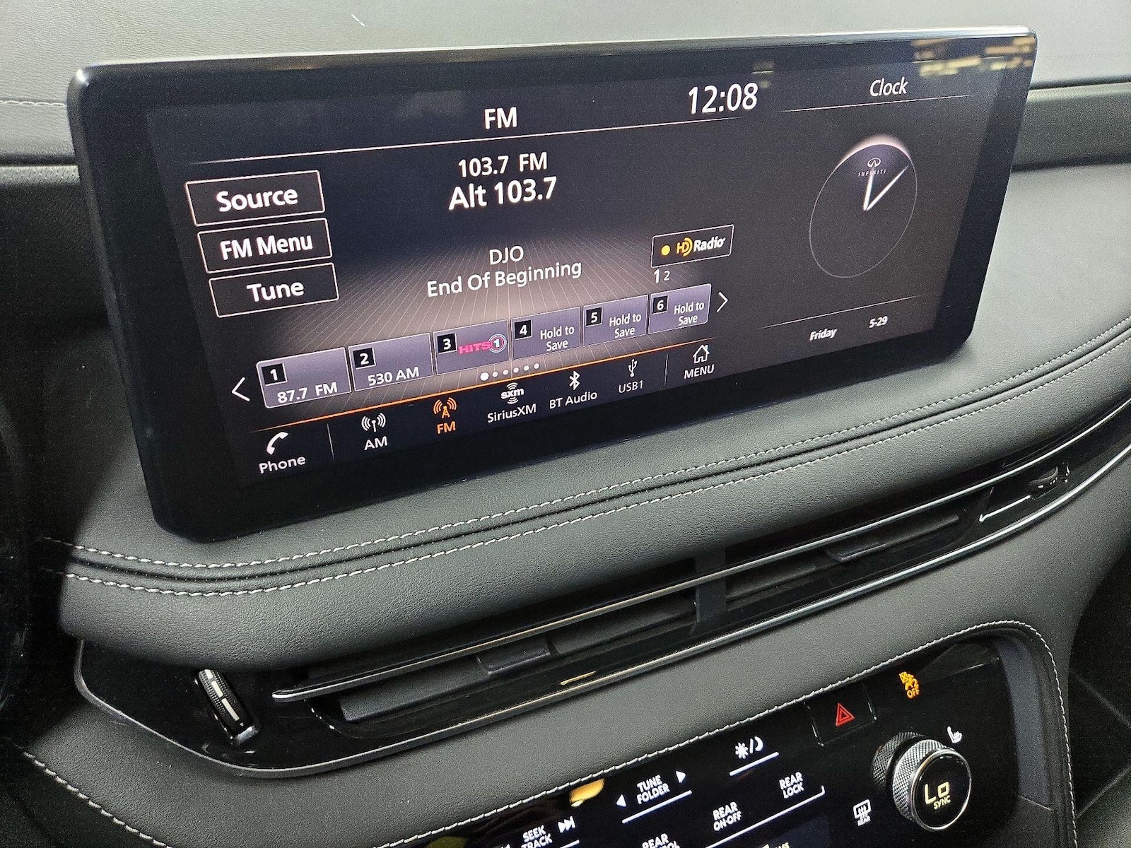 2023 INFINITI QX60 LUXE - Photo 16