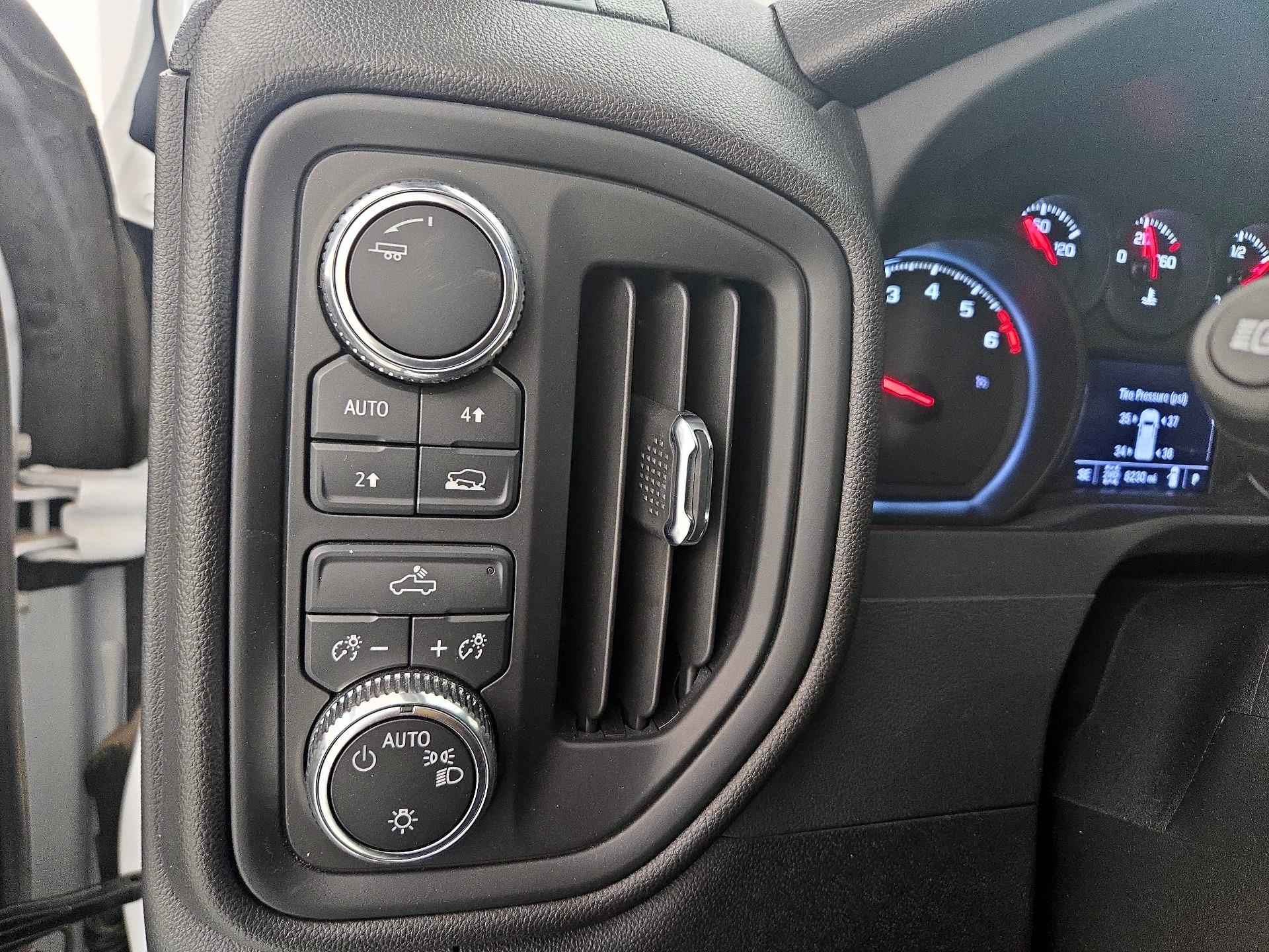 Thumbnail: 2024 GMC Sierra 1500 - 13