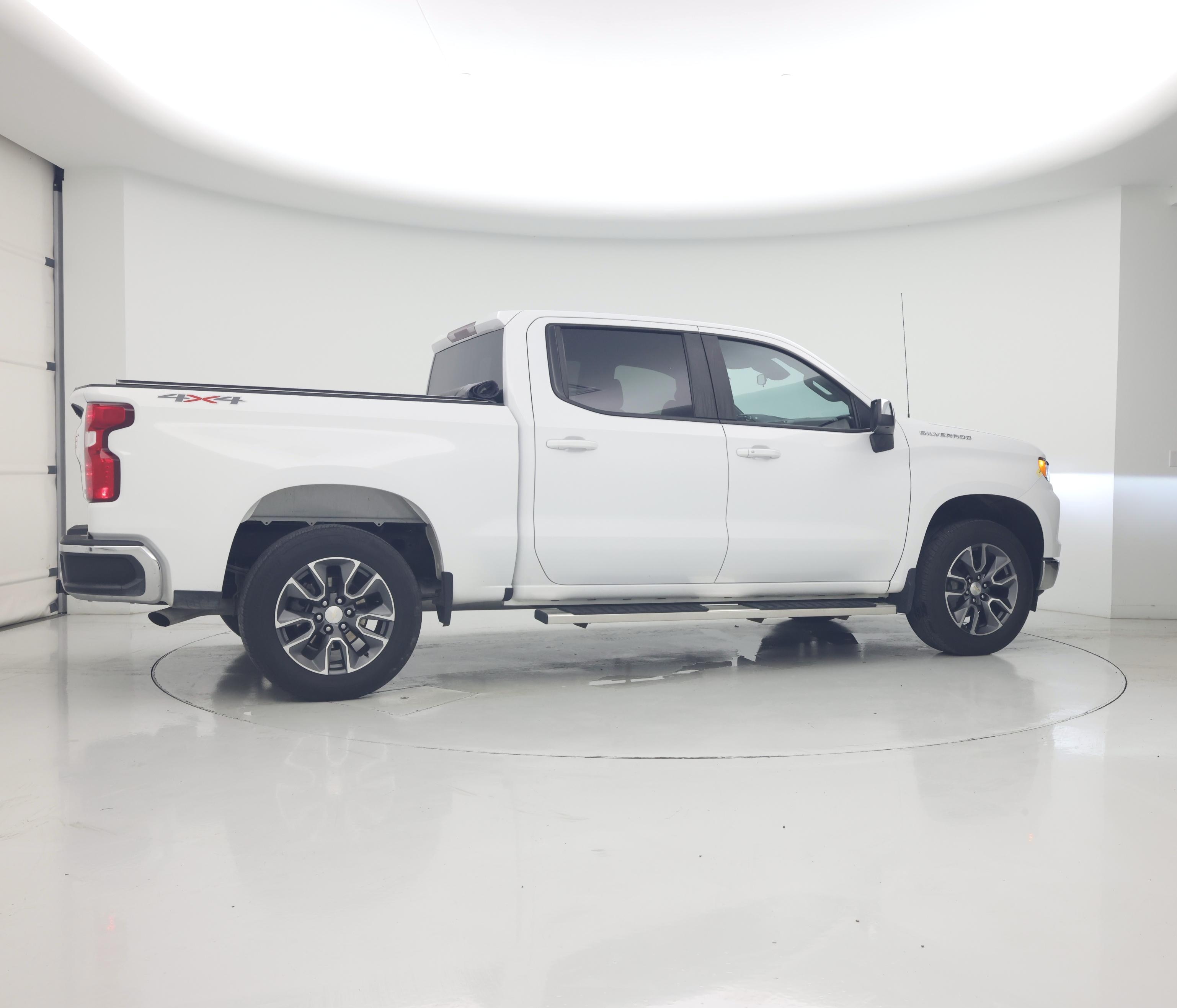 Thumbnail: 2023 Chevrolet Silverado 1500 - 2