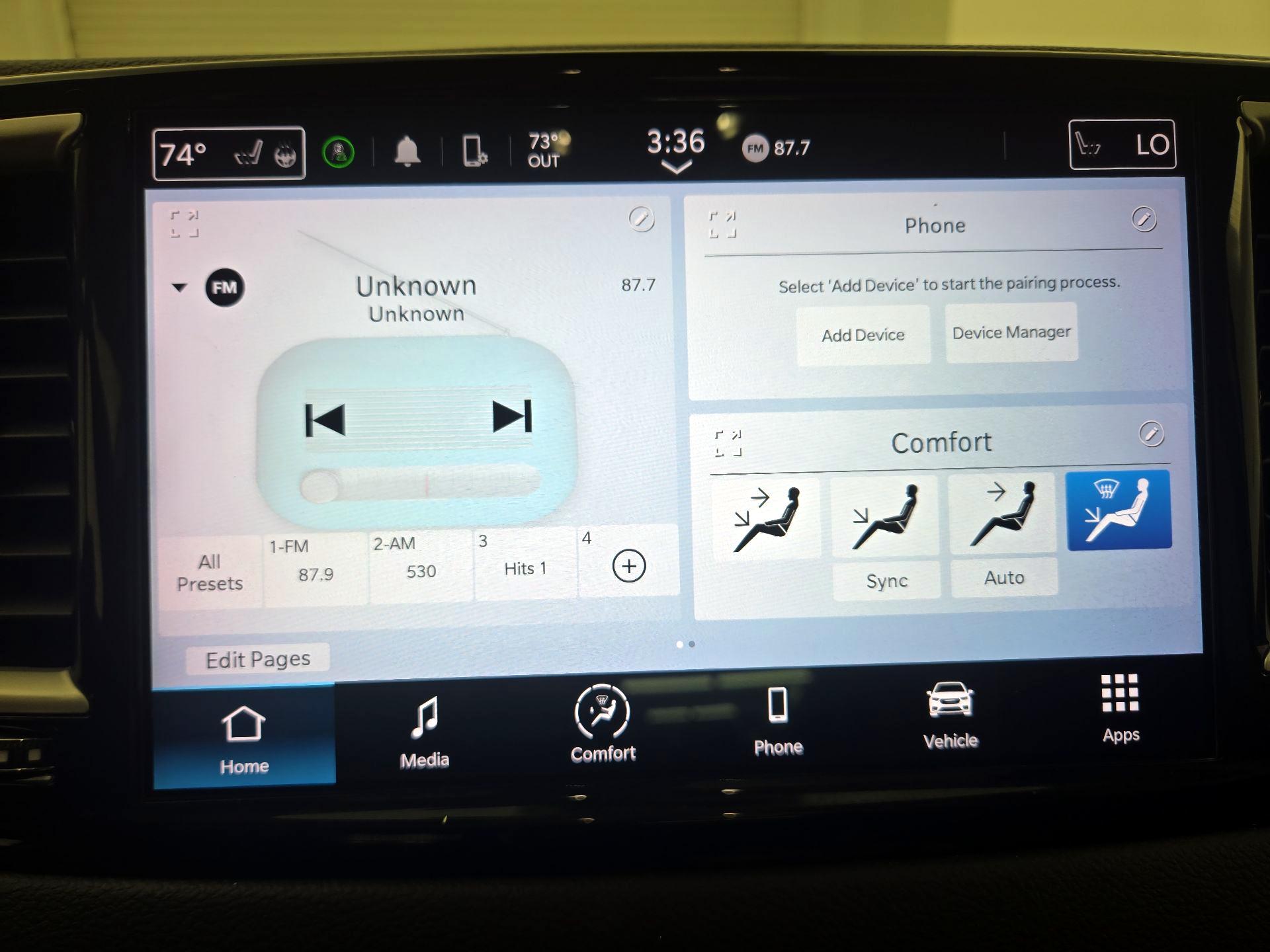 Thumbnail: 2023 Chrysler Pacifica - 15