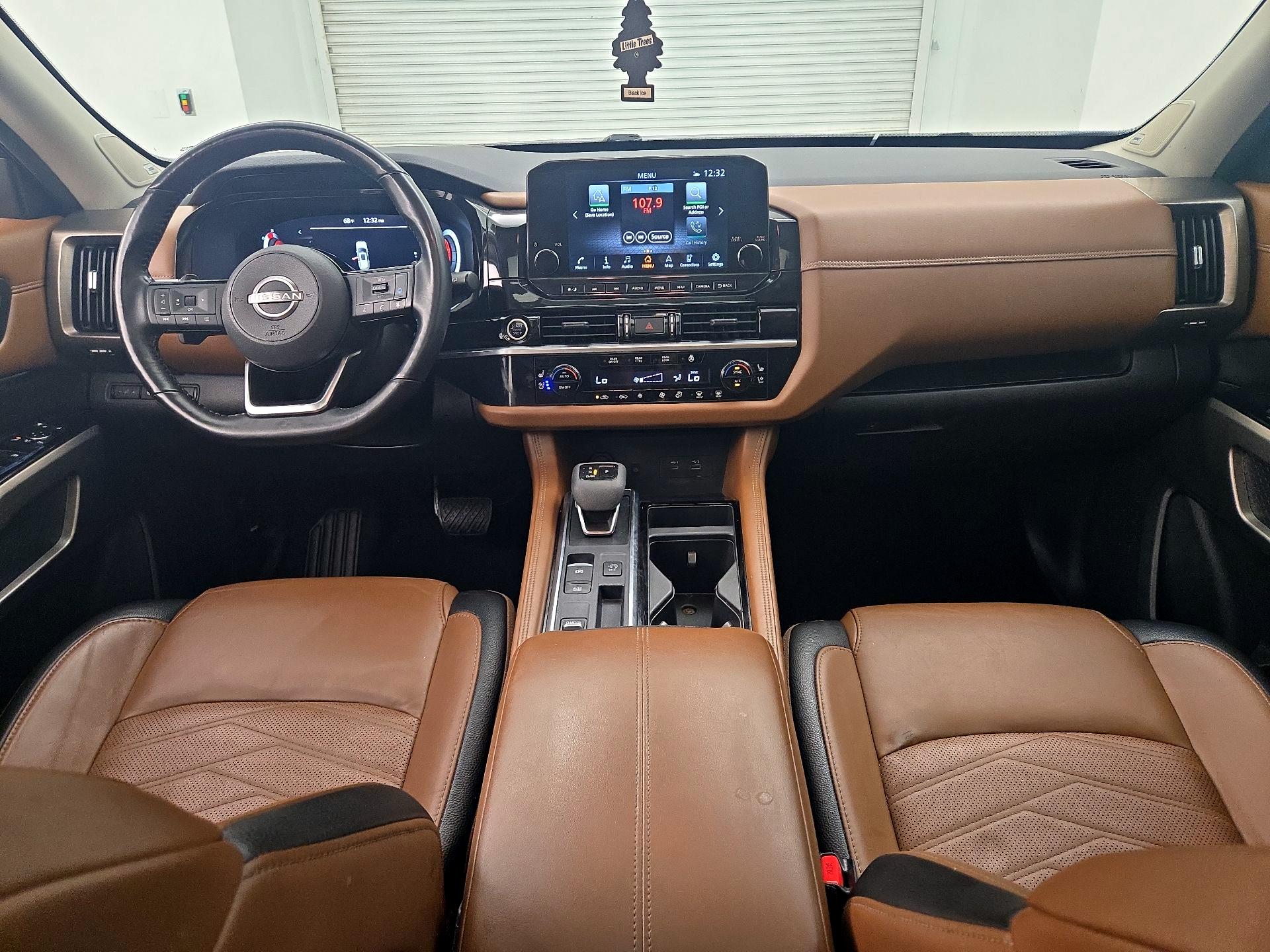 Thumbnail: 2023 Nissan Pathfinder - 9