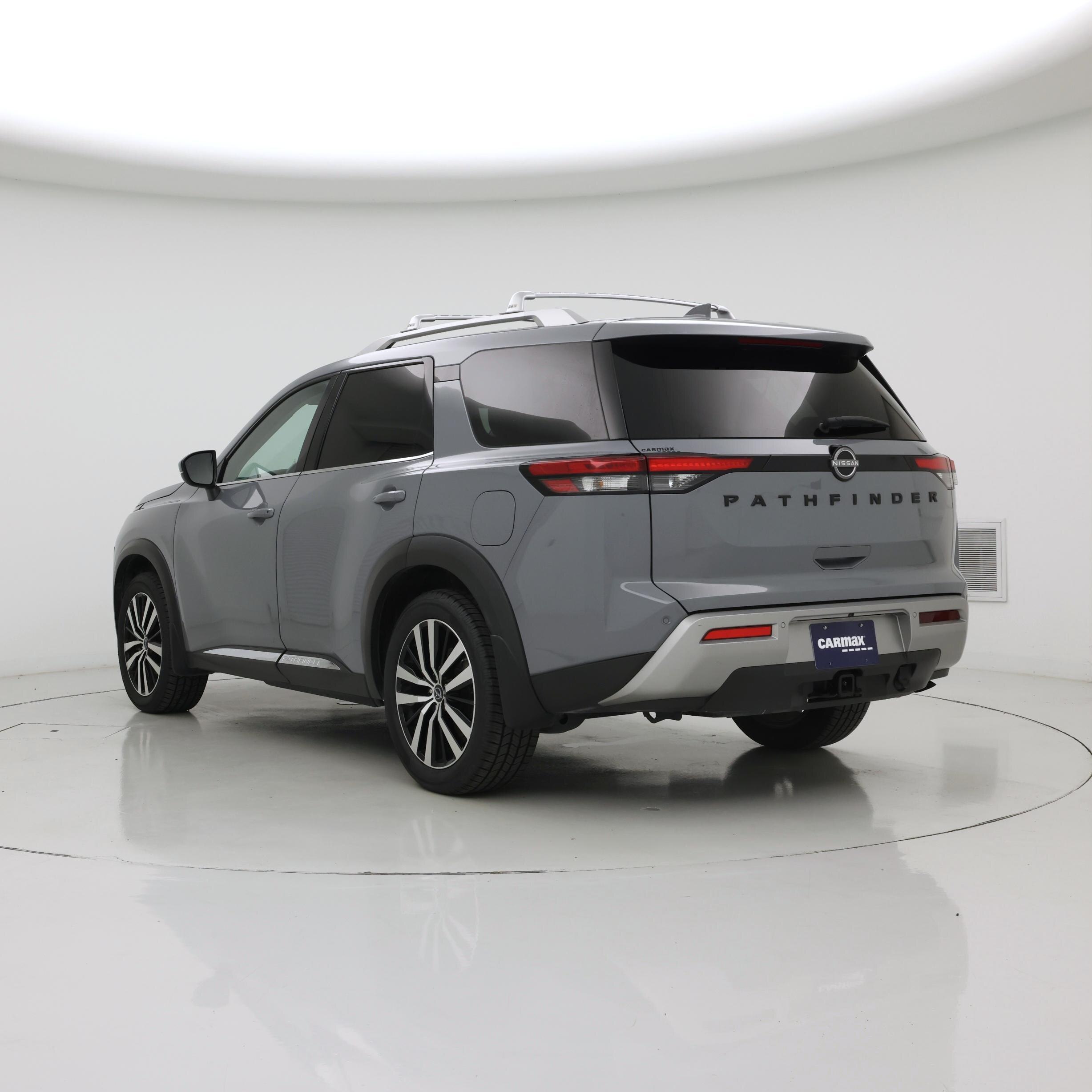 Thumbnail: 2023 Nissan Pathfinder - 2