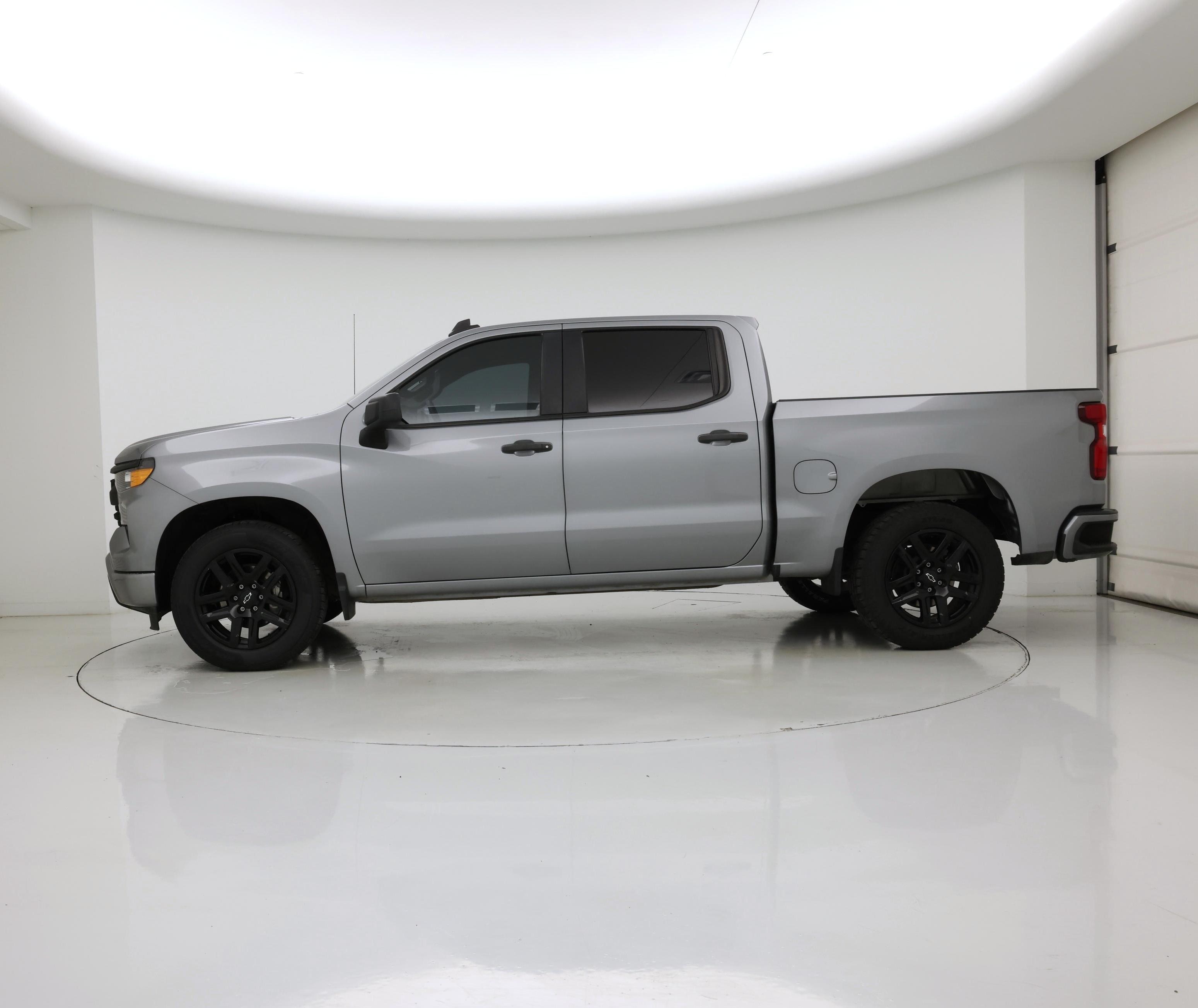 Thumbnail: 2023 Chevrolet Silverado 1500 - 3