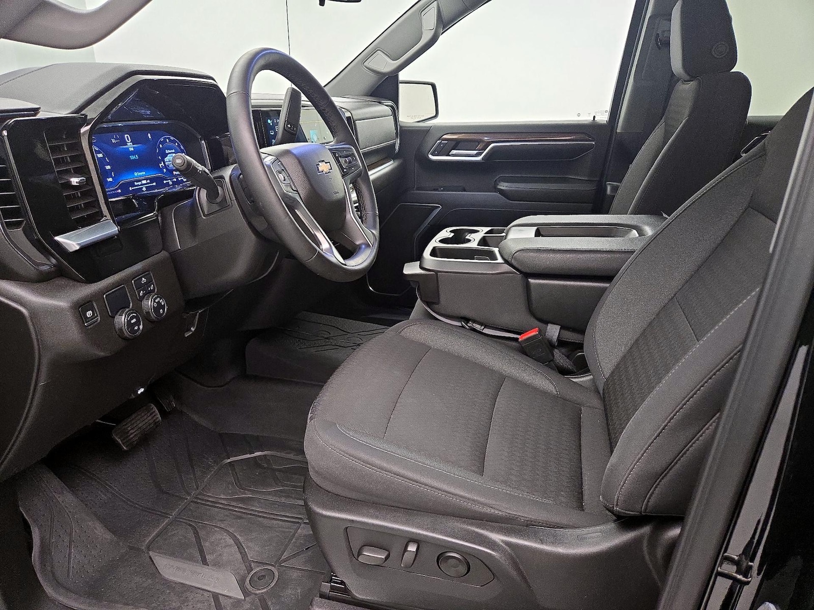 2024 Chevrolet Silverado 1500 LT - Photo 12