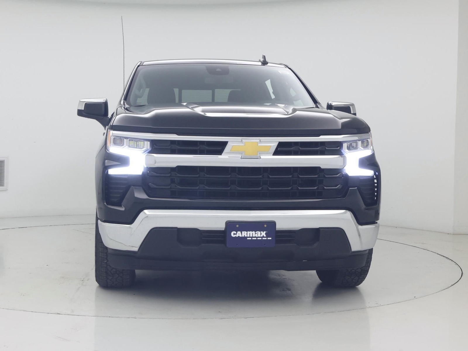 2024 Chevrolet Silverado 1500 LT - Photo 6