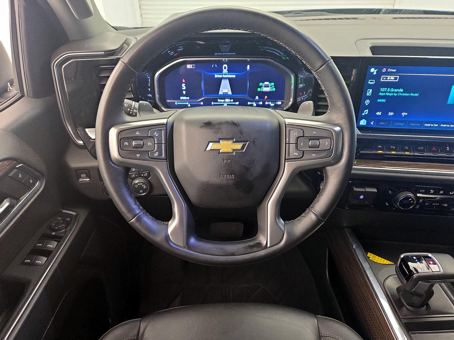 Thumbnail: 2024 Chevrolet Silverado 1500 - 10