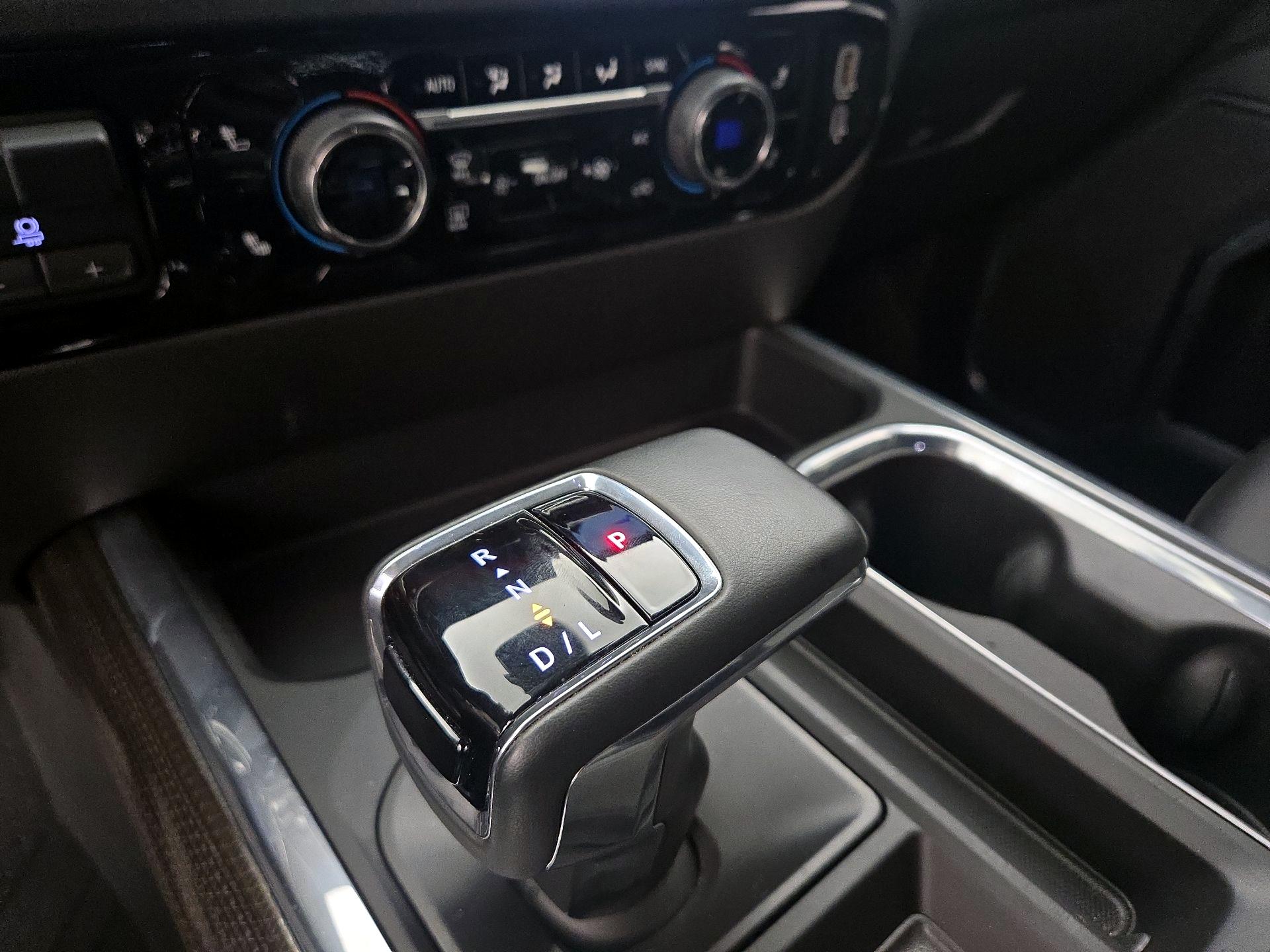 Thumbnail: 2024 Chevrolet Silverado 1500 - 17