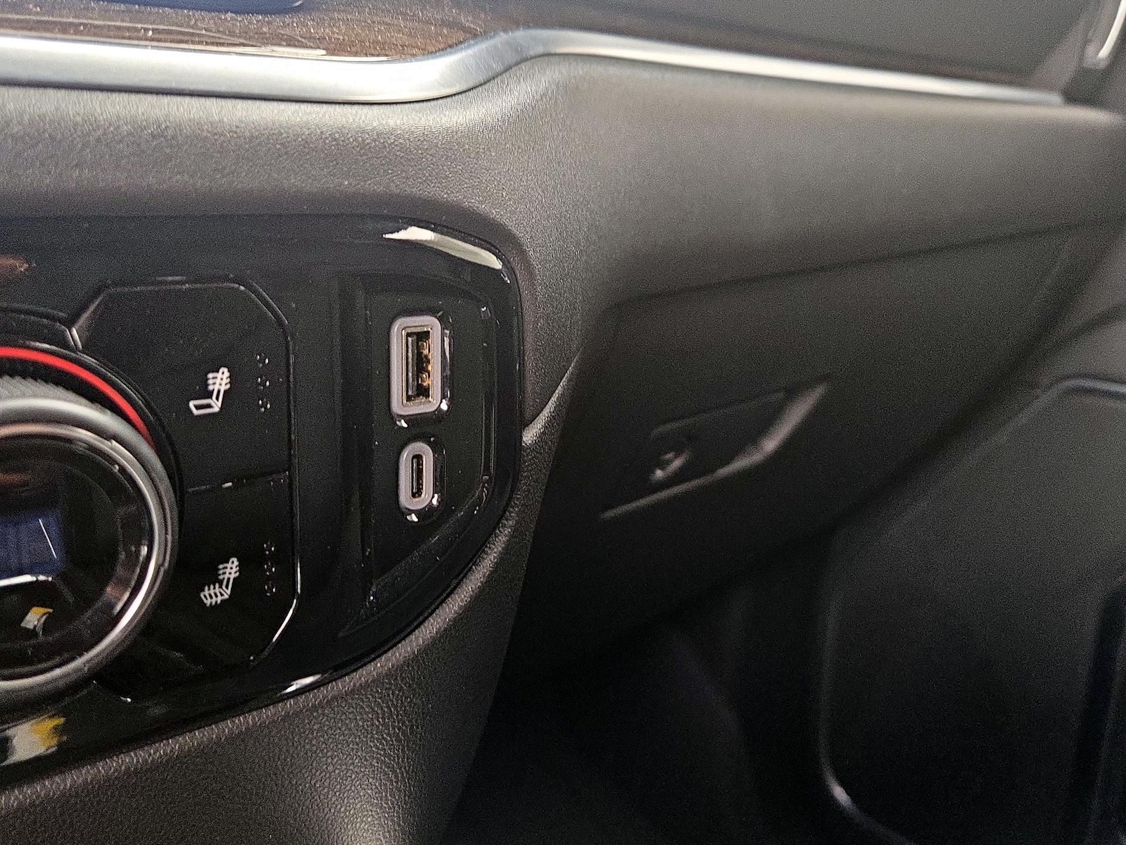 2024 Chevrolet Silverado 1500 LT - Photo 19