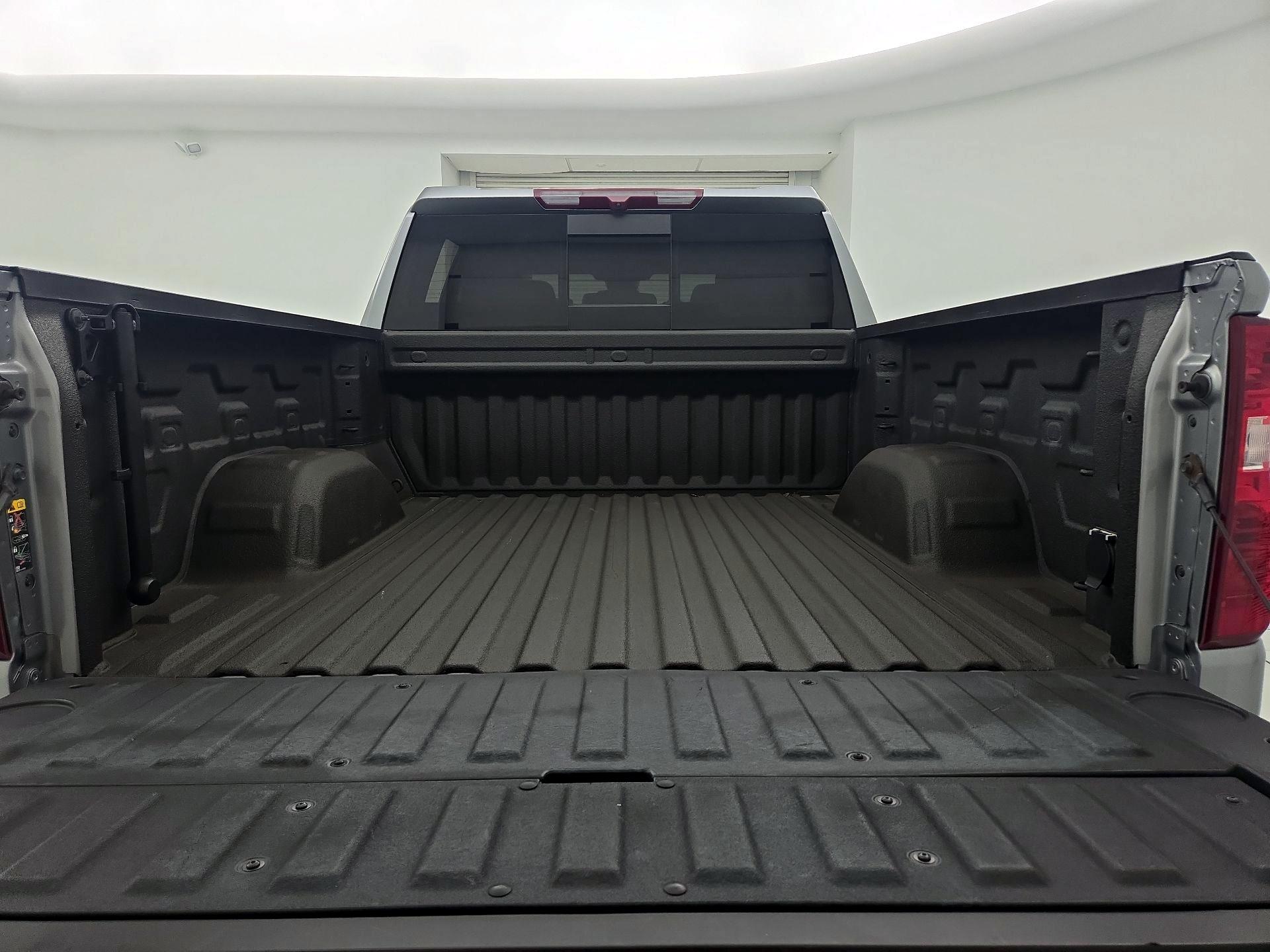 Thumbnail: 2024 Chevrolet Silverado 1500 - 20
