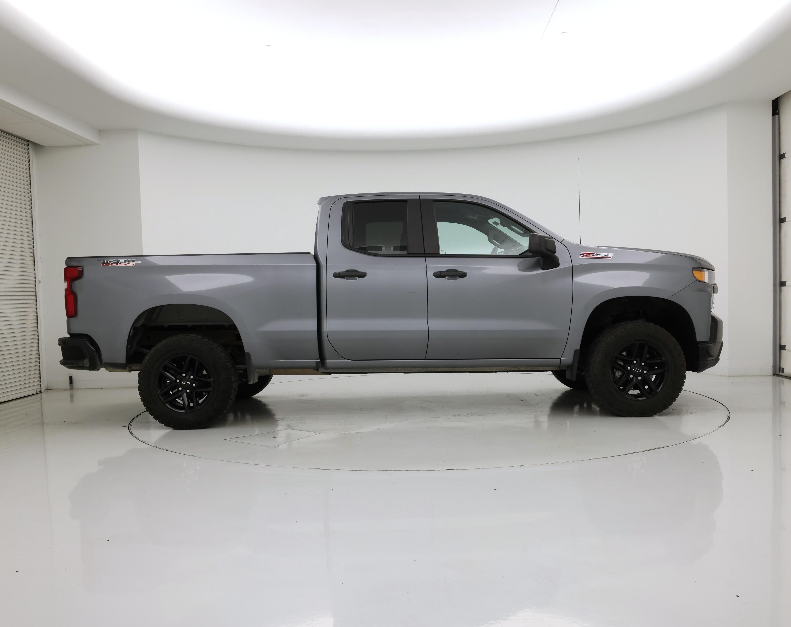 Thumbnail: 2020 Chevrolet Silverado 1500 - 7