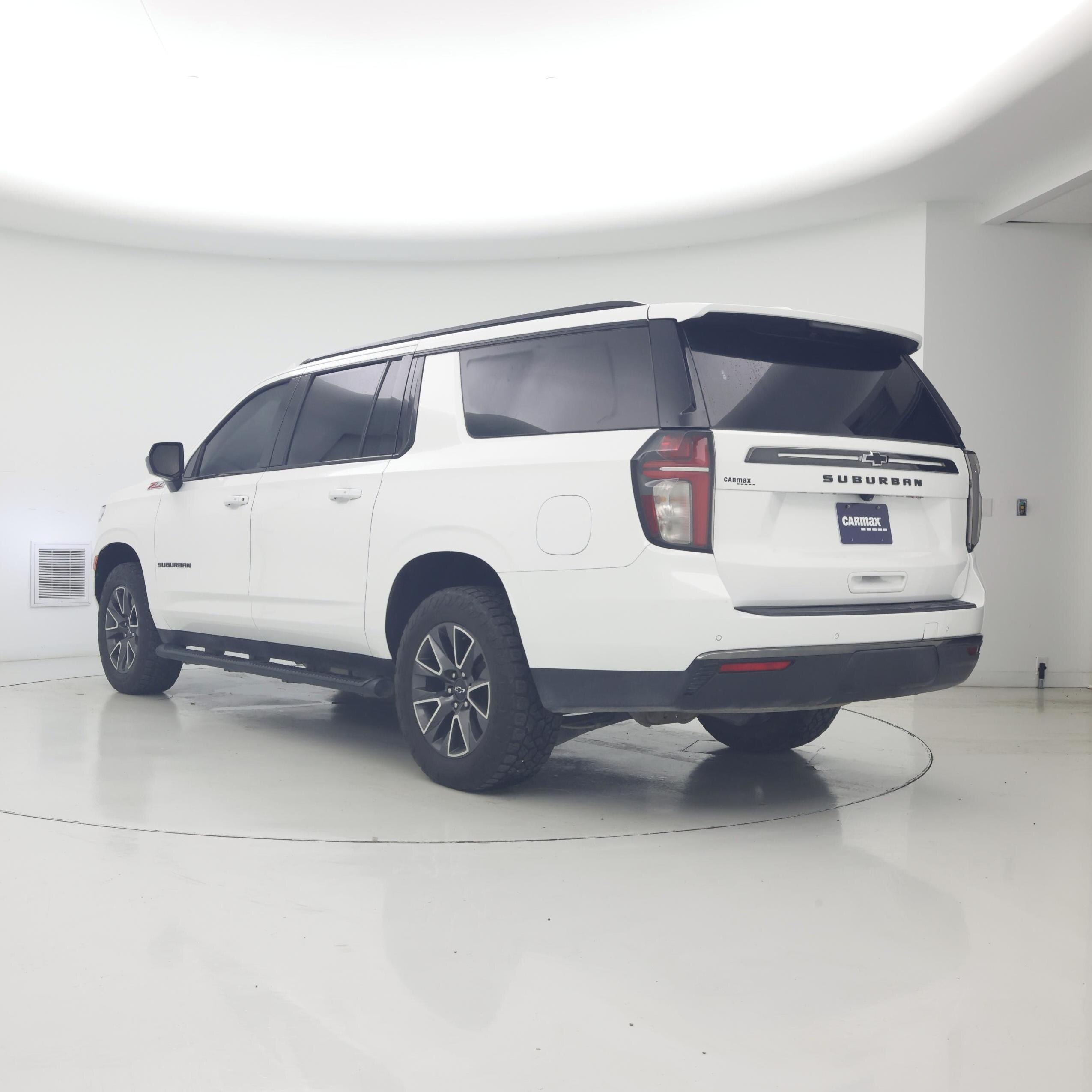 Thumbnail: 2021 Chevrolet Suburban - 2