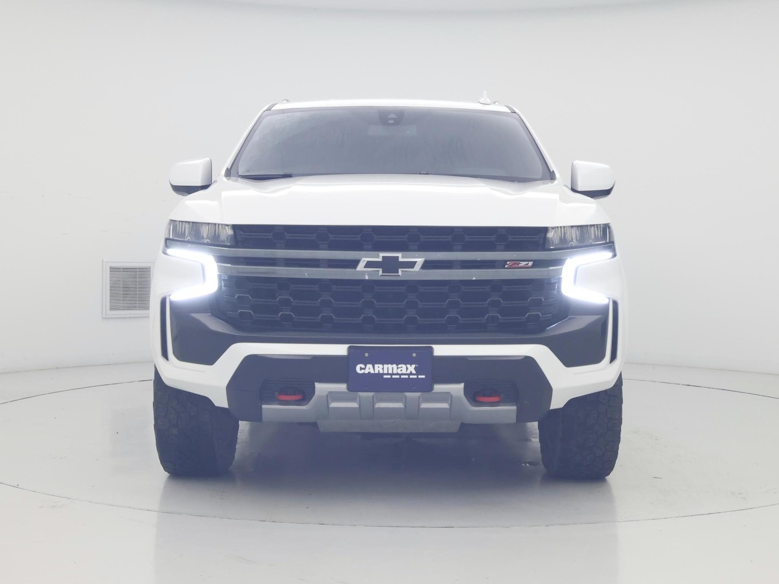 2021 Chevrolet Suburban Z71 - Photo 6