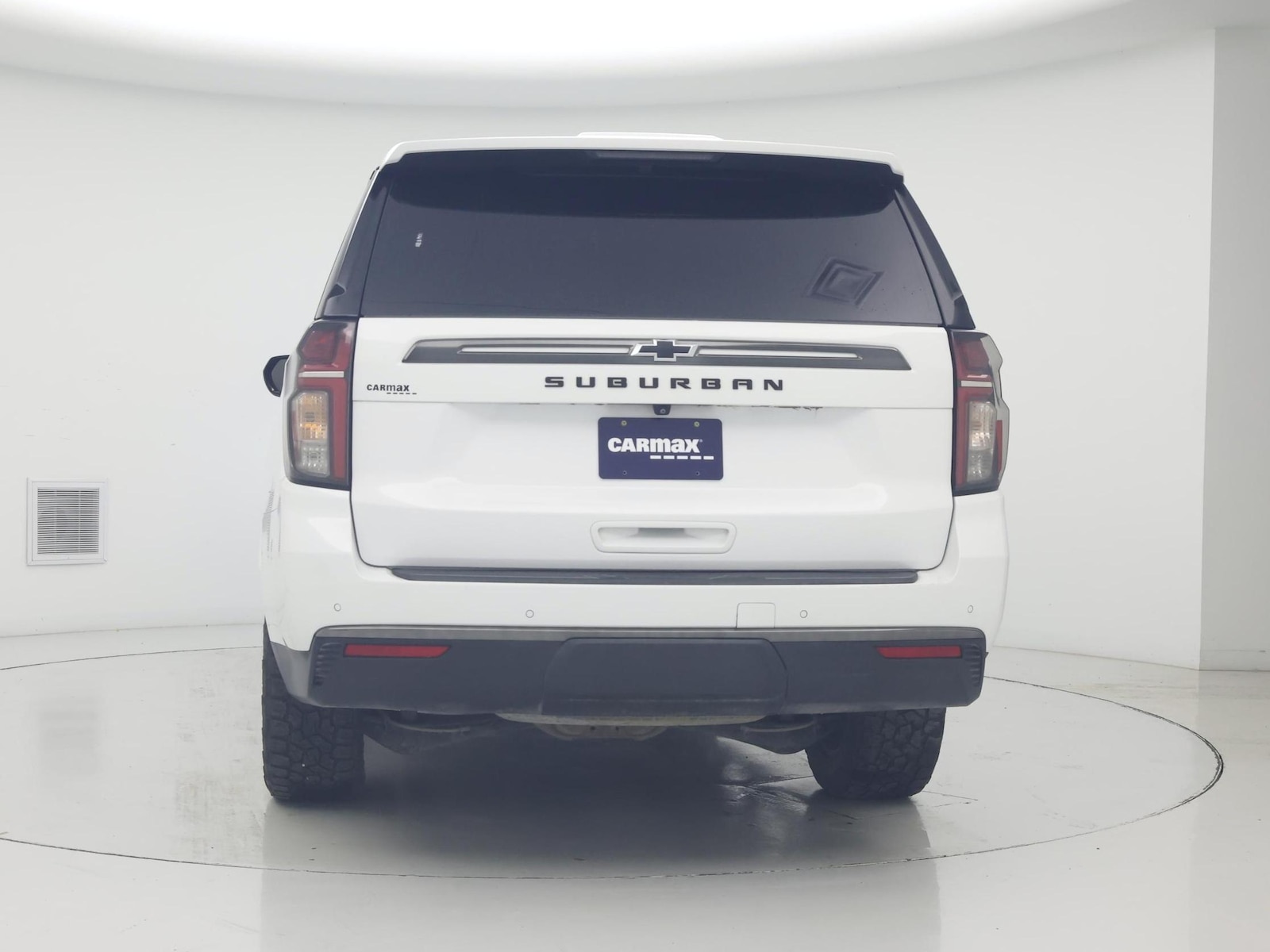 2021 Chevrolet Suburban Z71 - Photo 7