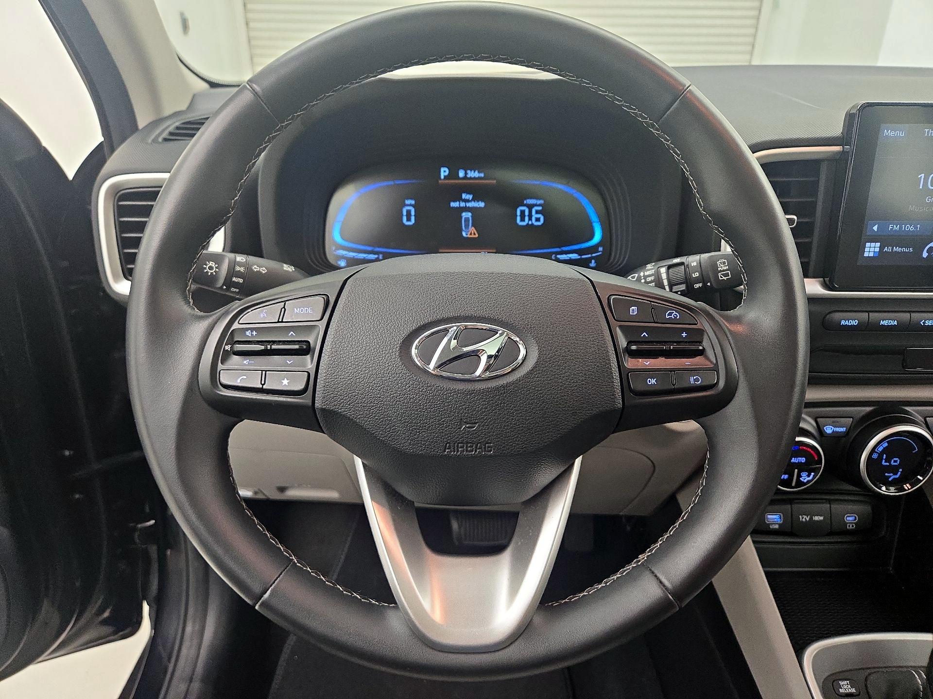 Thumbnail: 2025 Hyundai Venue - 10