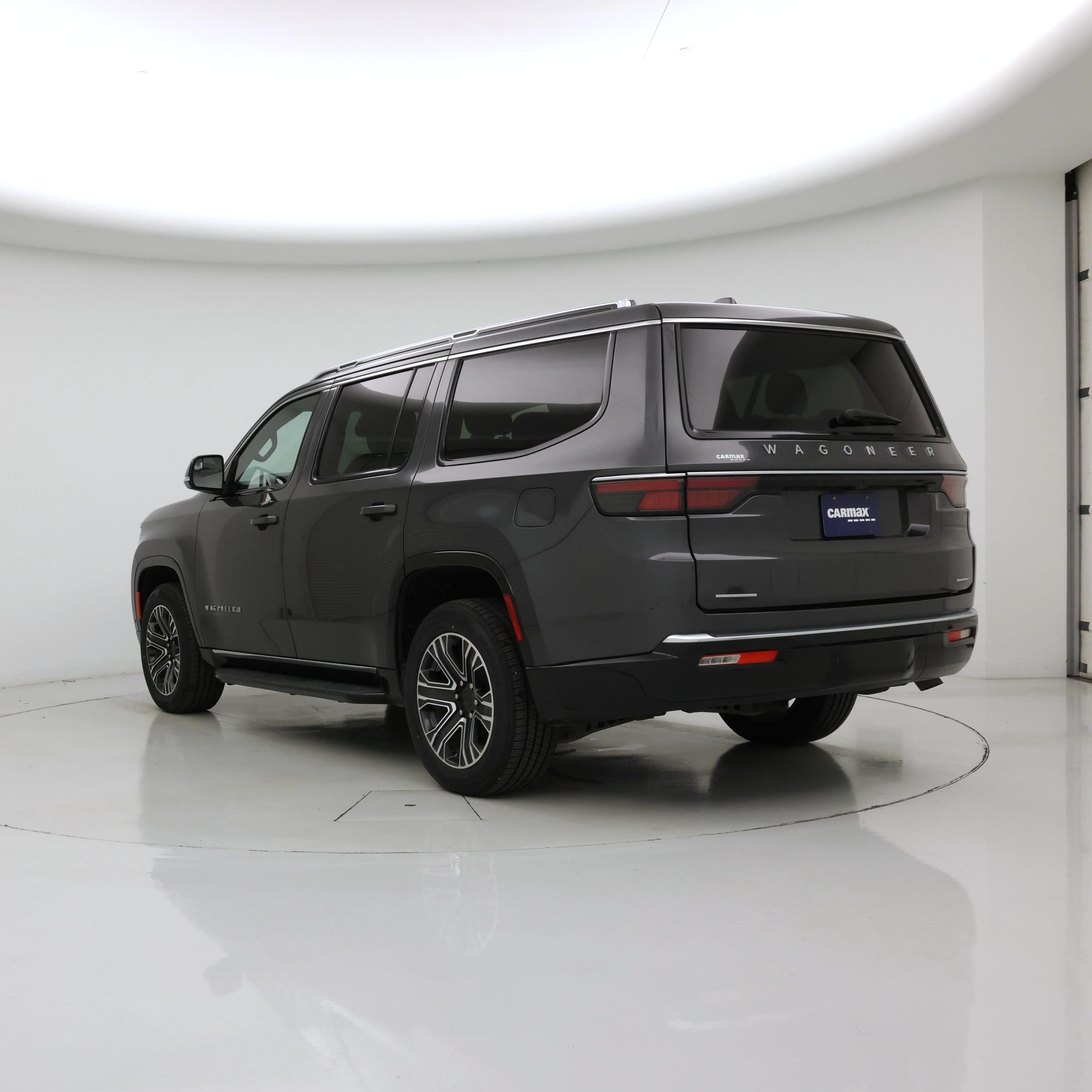 Thumbnail: 2022 Jeep Wagoneer - 2