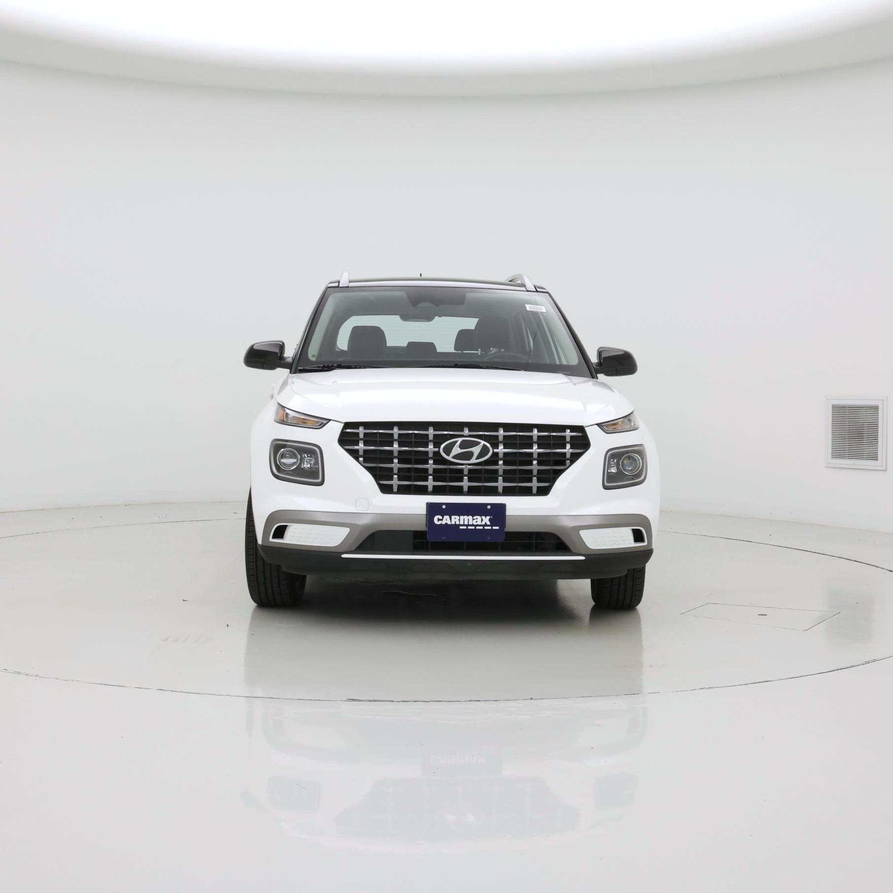 Thumbnail: 2023 Hyundai Venue - 5