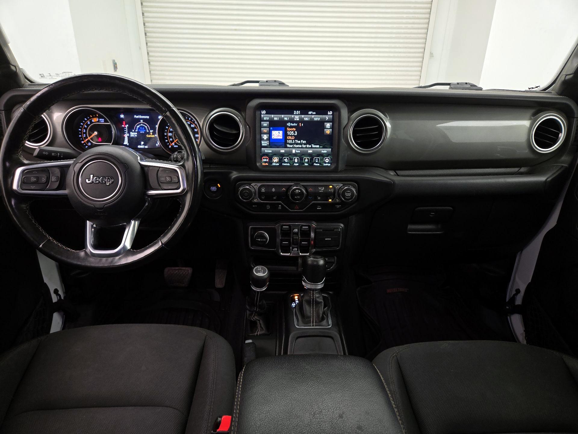 Thumbnail: 2023 Jeep Wrangler - 9