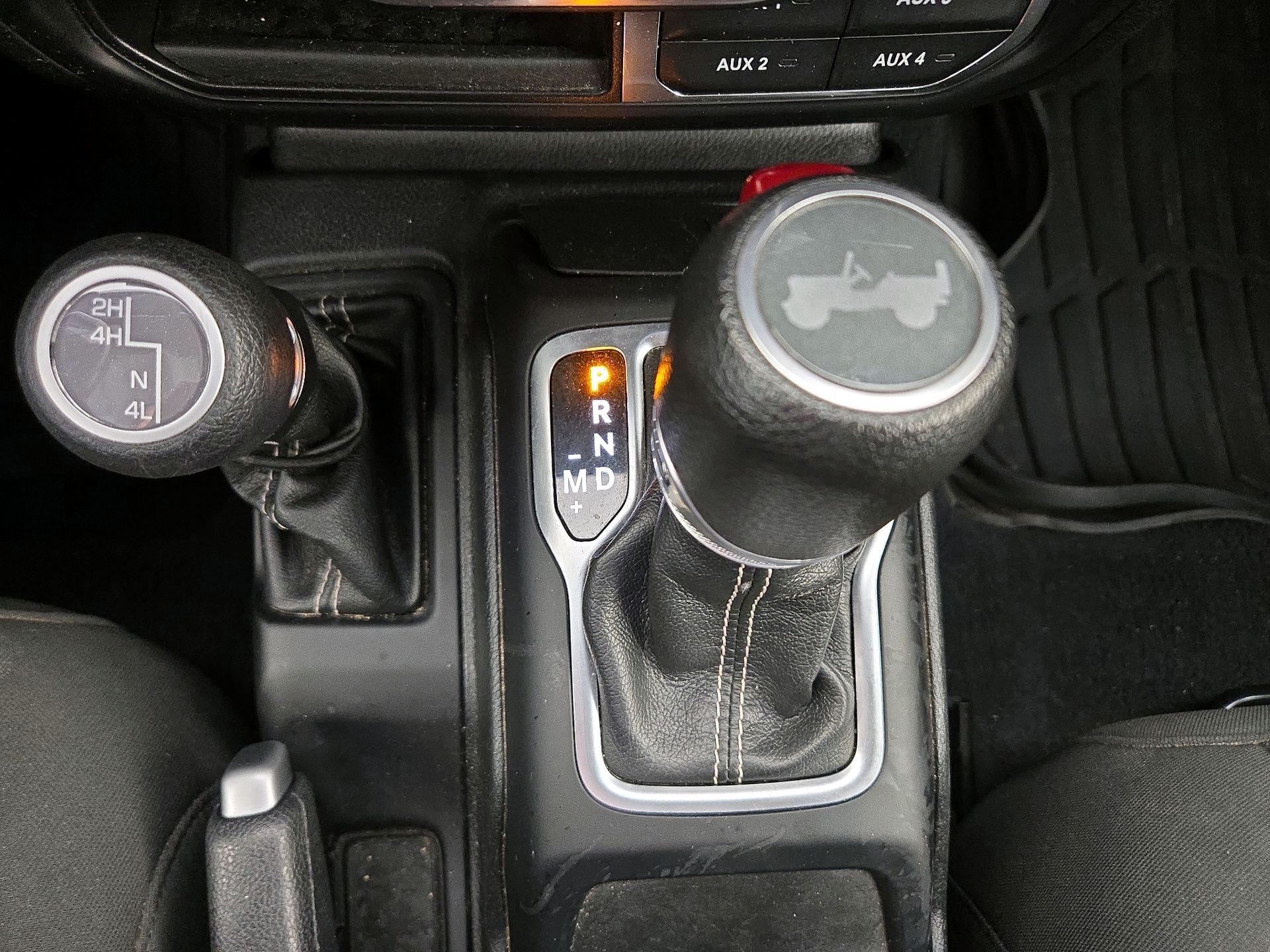 Thumbnail: 2023 Jeep Wrangler - 18