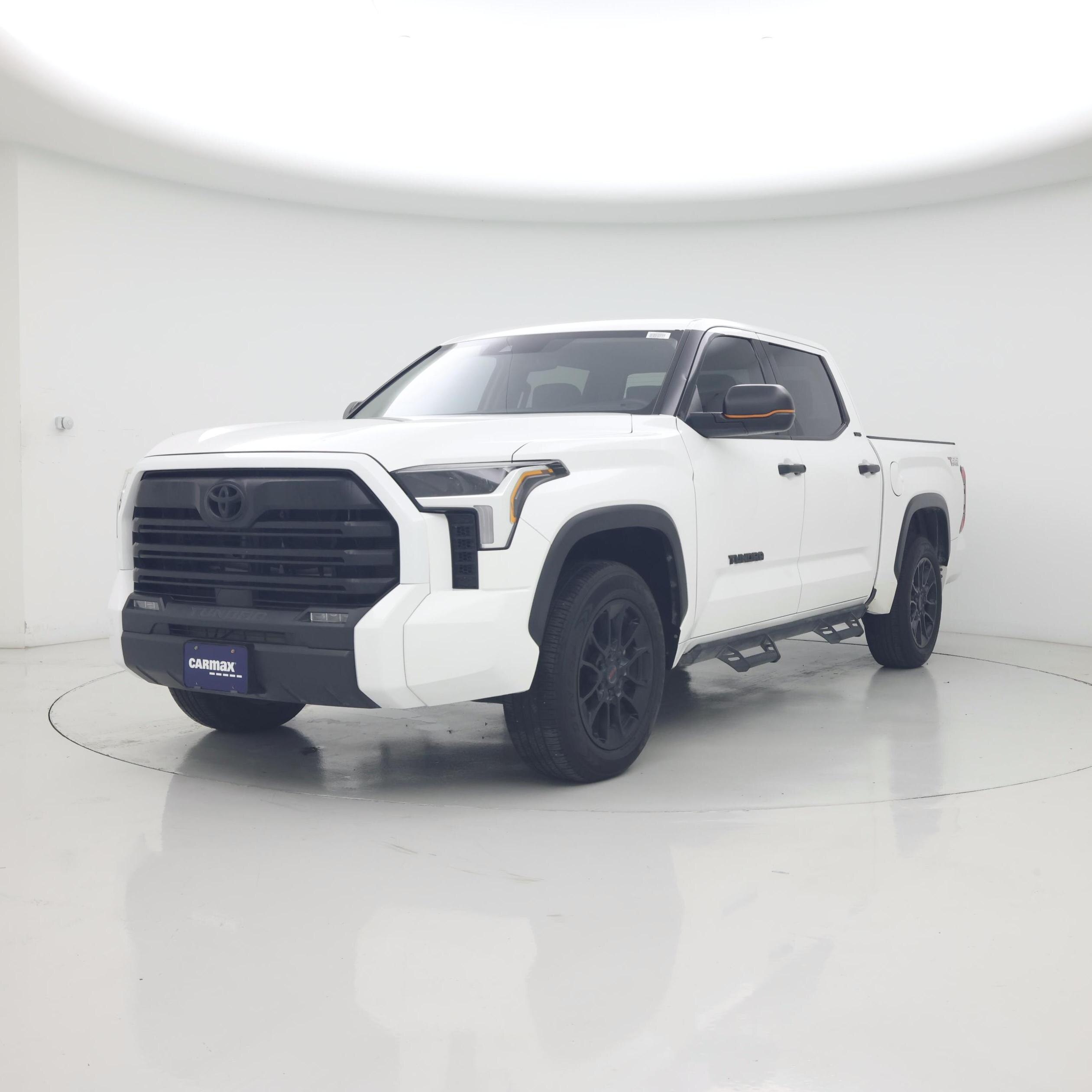 Thumbnail: 2022 Toyota Tundra - 4