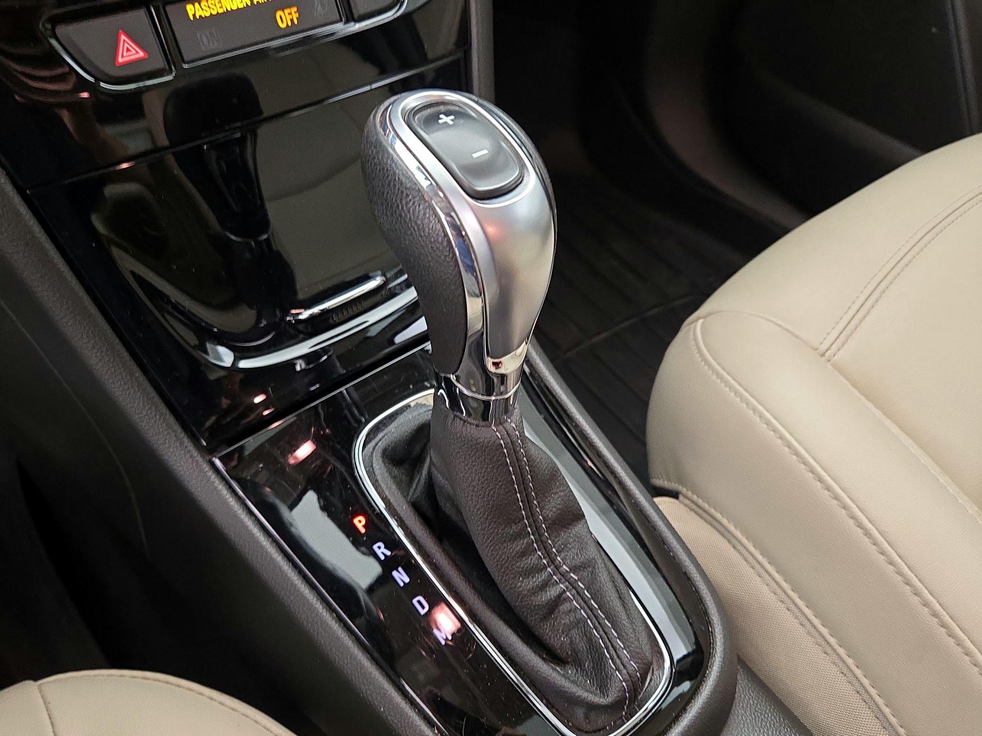 Thumbnail: 2019 Buick Encore - 18