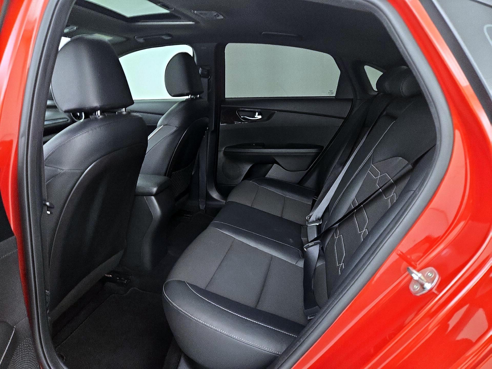 Thumbnail: 2021 Kia Forte - 20