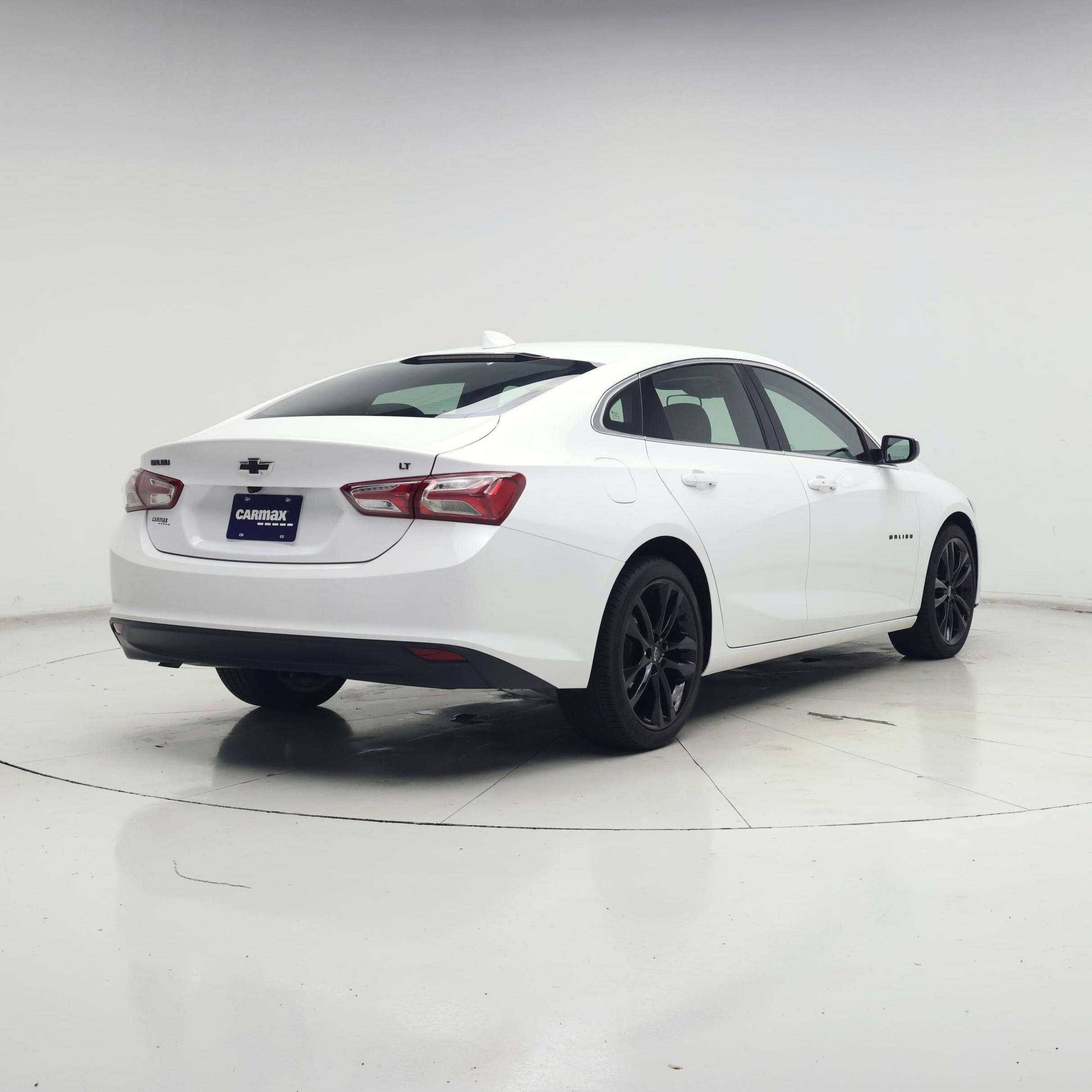 Thumbnail: 2023 Chevrolet Malibu - 8