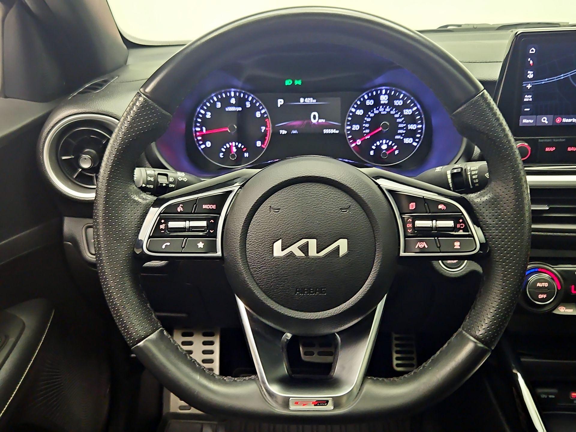 Thumbnail: 2023 Kia Forte - 10