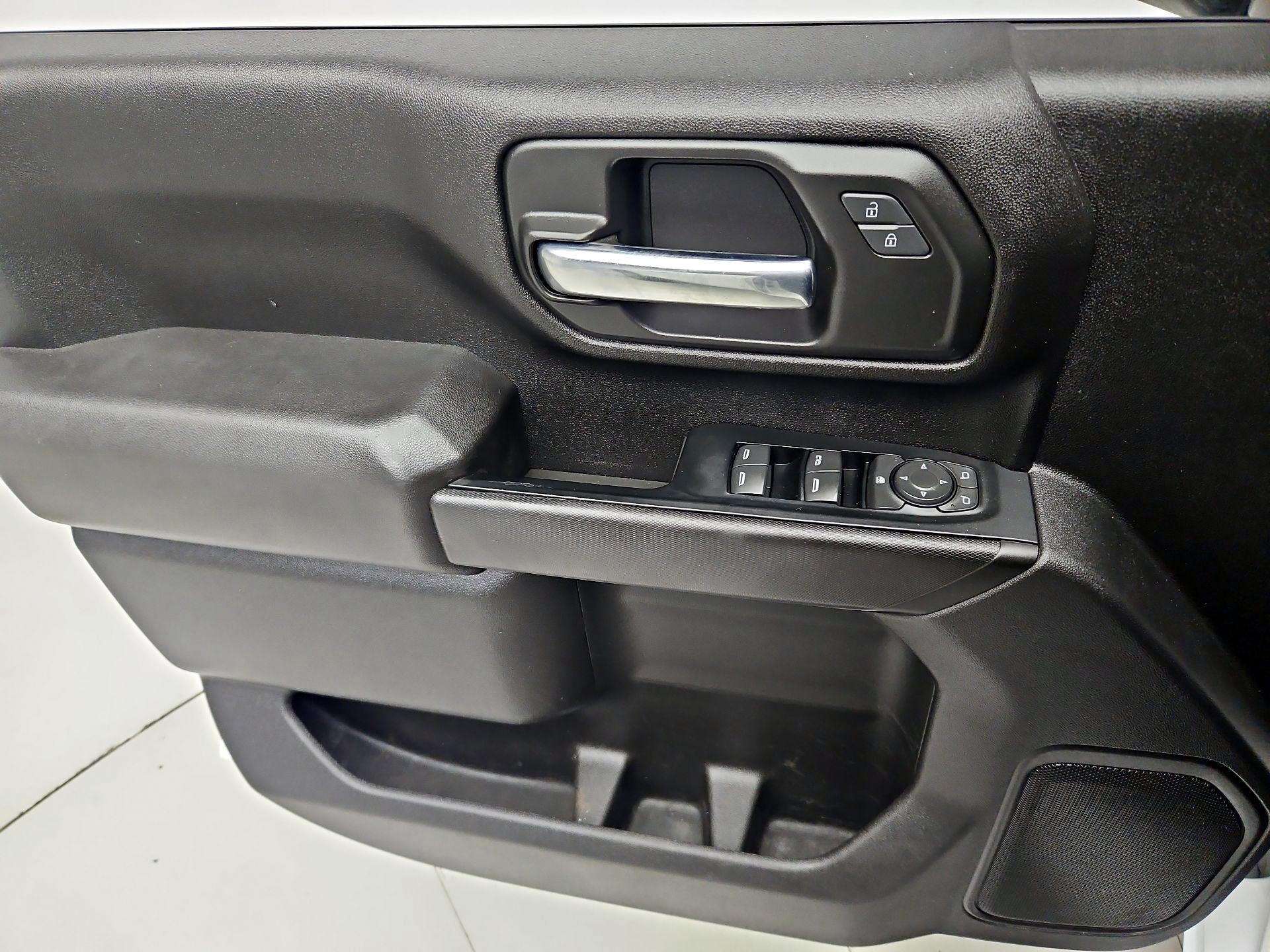 Thumbnail: 2024 Chevrolet Silverado 2500 - 12