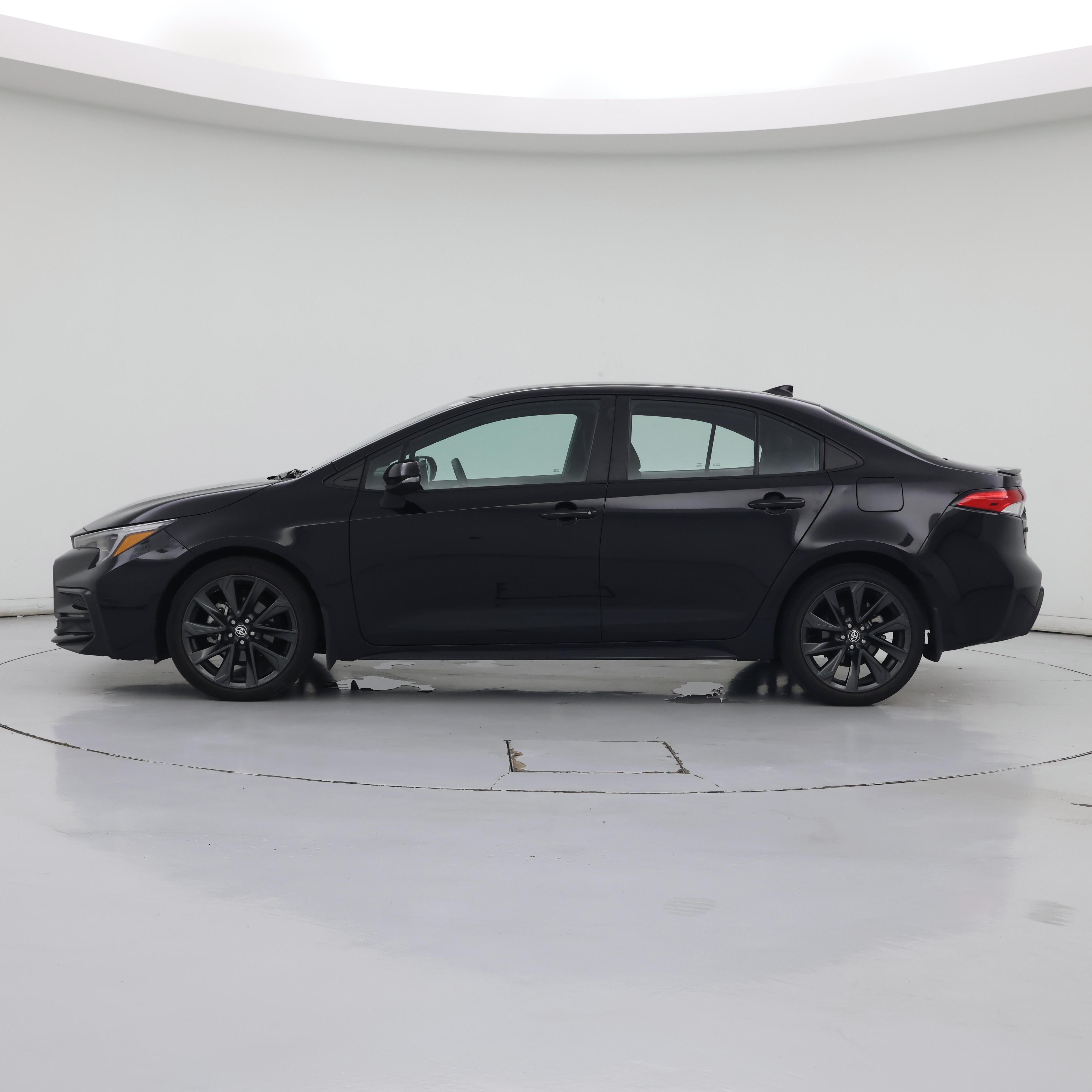 Thumbnail: 2024 Toyota Corolla - 3