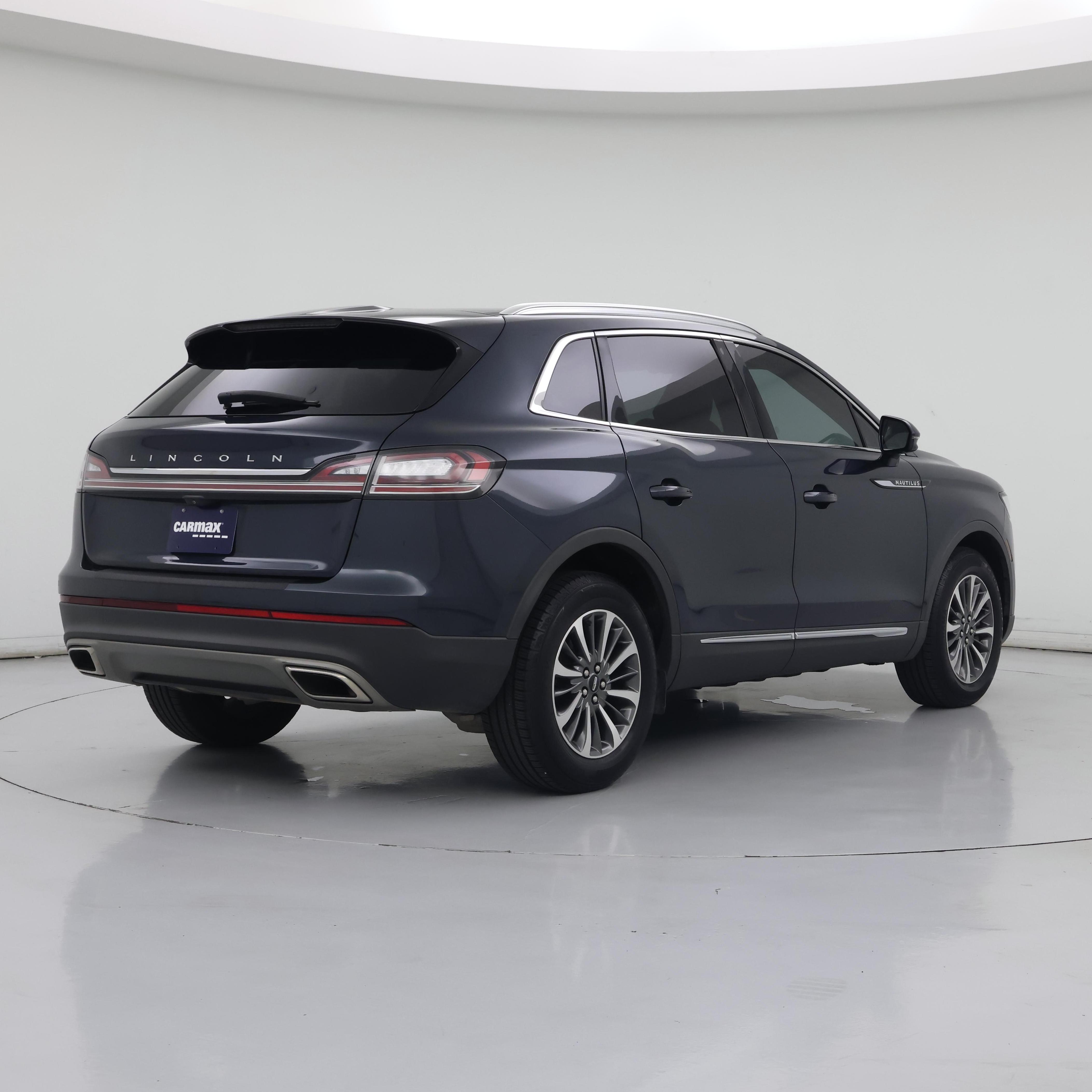 Thumbnail: 2022 Lincoln Nautilus - 8
