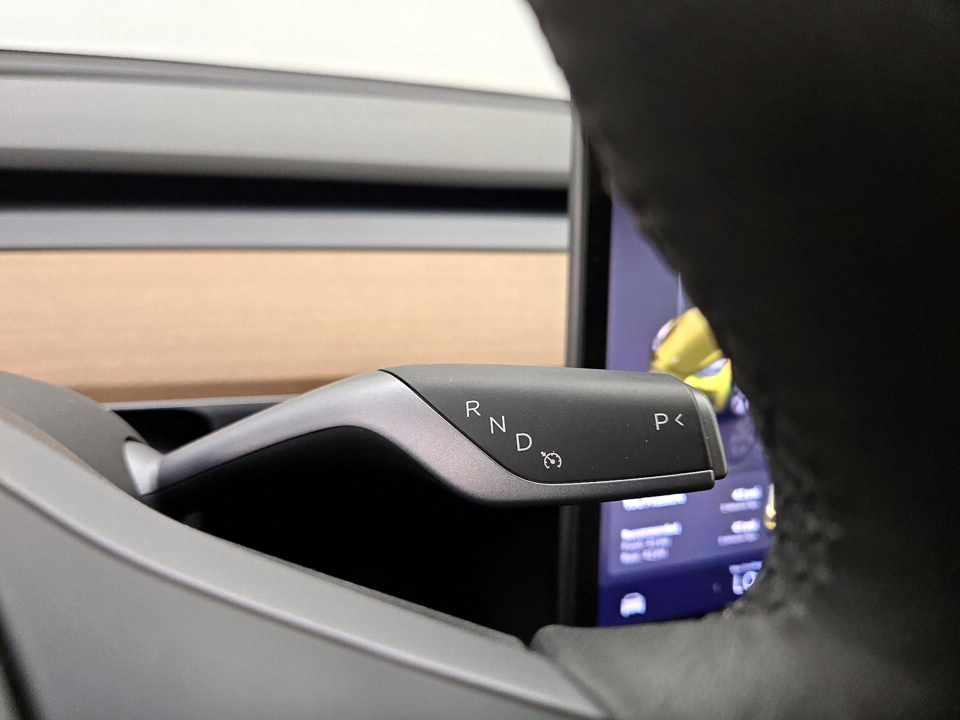 Thumbnail: 2024 Tesla Model Y - 17