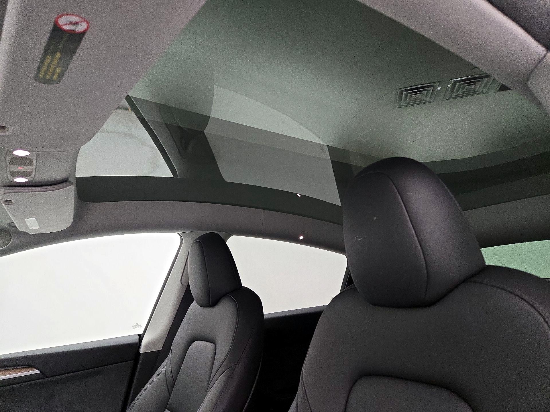 Thumbnail: 2024 Tesla Model Y - 19