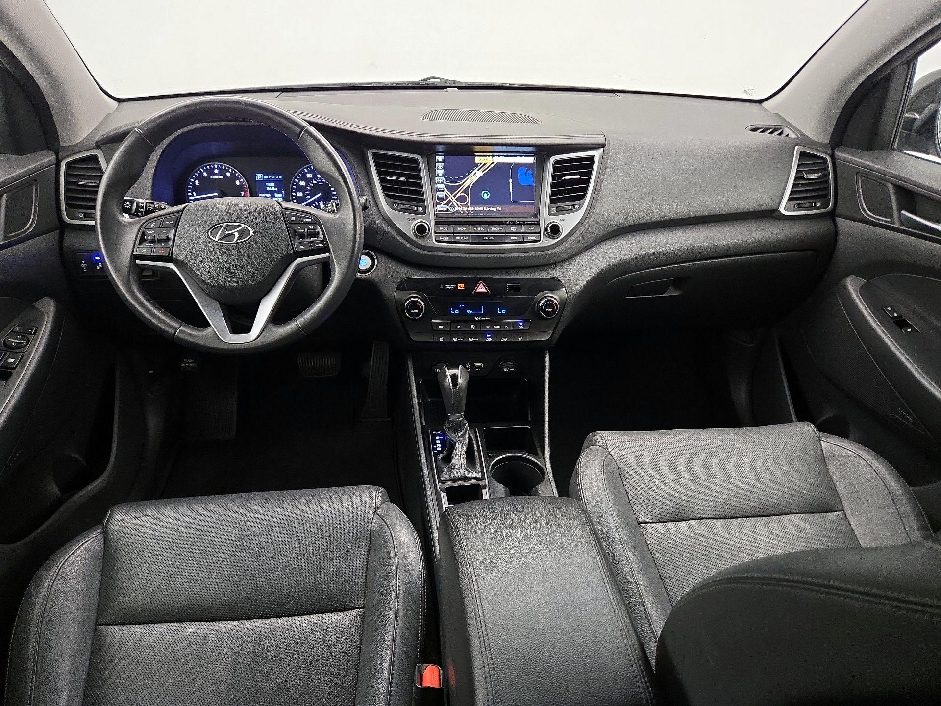 Thumbnail: 2017 Hyundai Tucson - 9