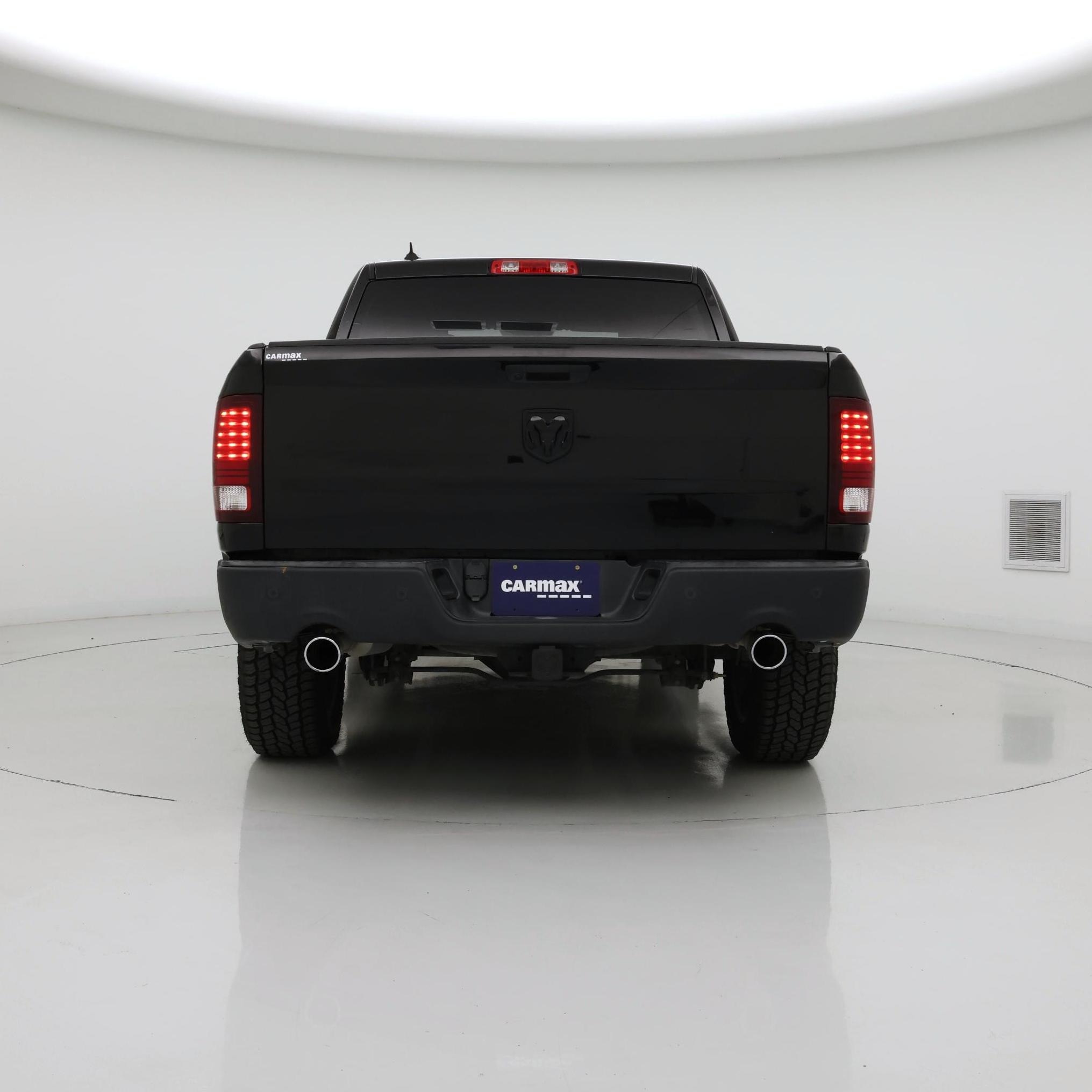Thumbnail: 2021 RAM 1500 Classic - 6
