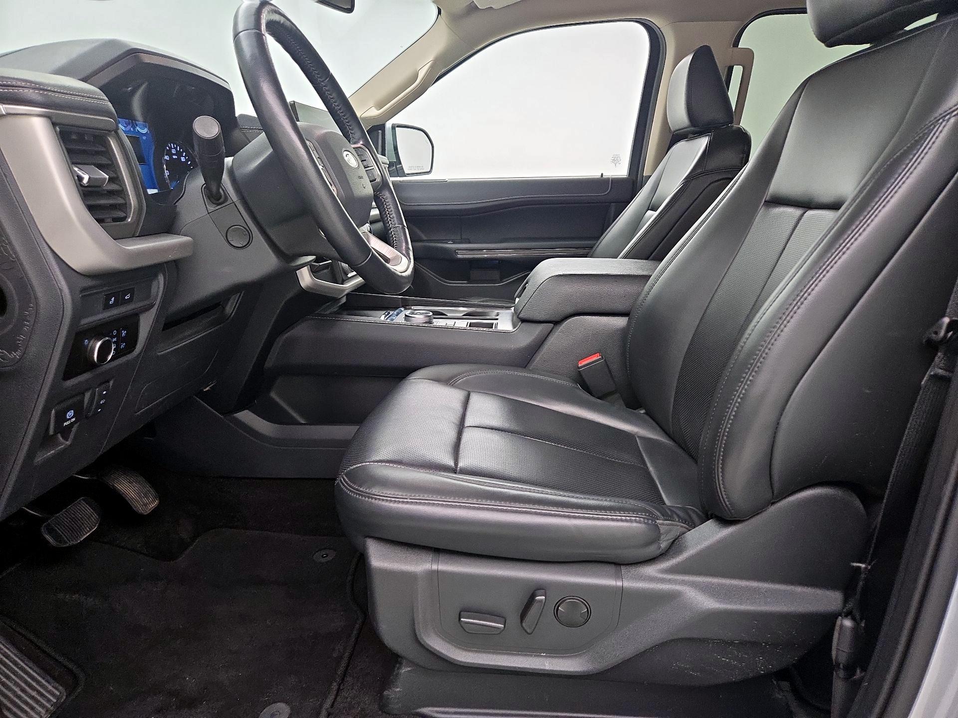 Thumbnail: 2023 Ford Expedition MAX - 11