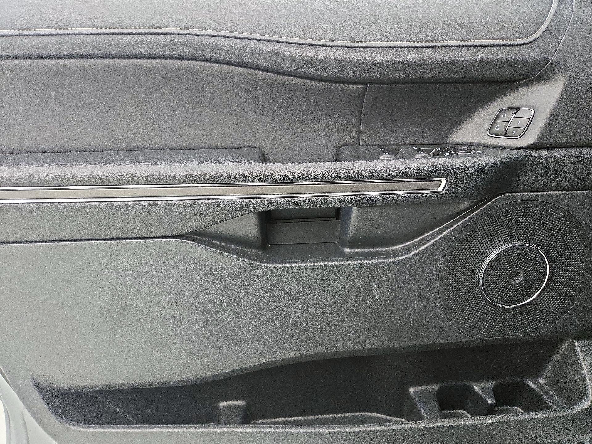 Thumbnail: 2023 Ford Expedition MAX - 12