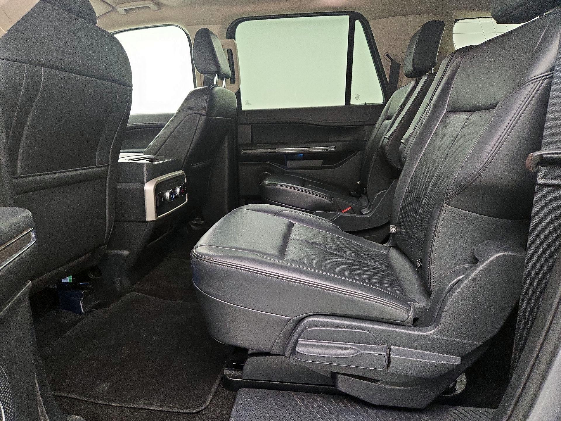 Thumbnail: 2023 Ford Expedition MAX - 20