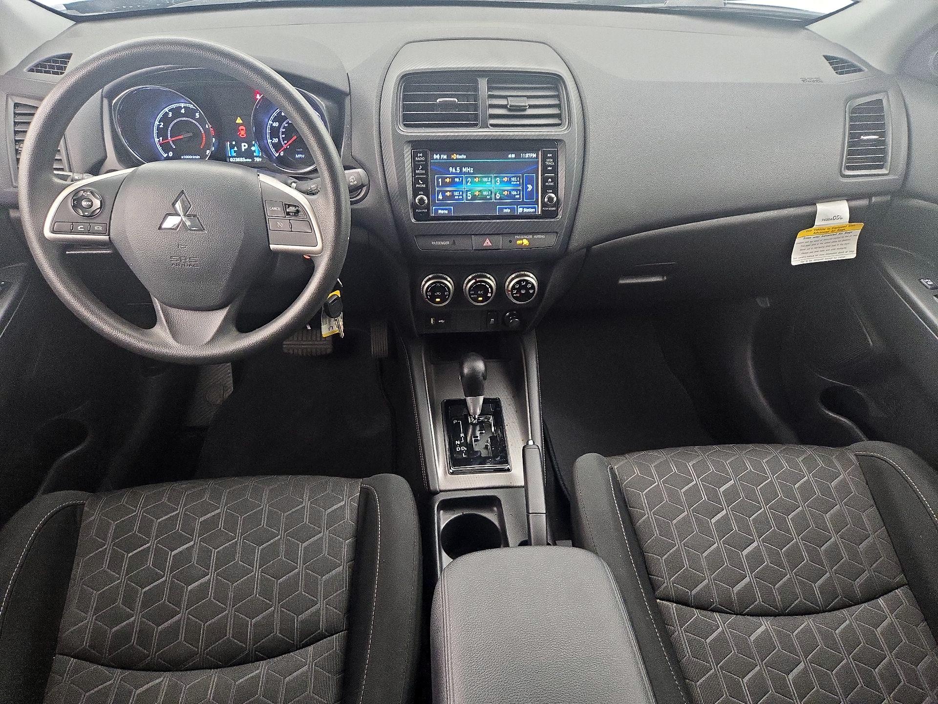 Thumbnail: 2024 Mitsubishi Outlander Sport - 9