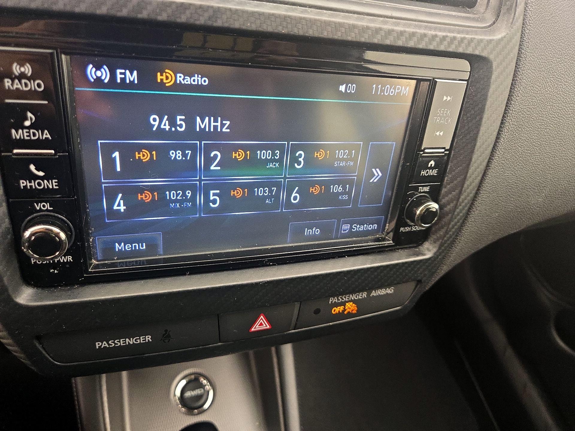 Thumbnail: 2024 Mitsubishi Outlander Sport - 15