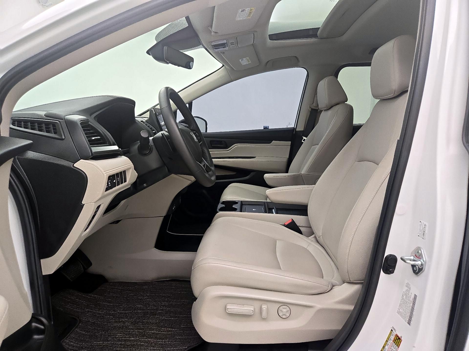 Thumbnail: 2025 Honda Odyssey - 11